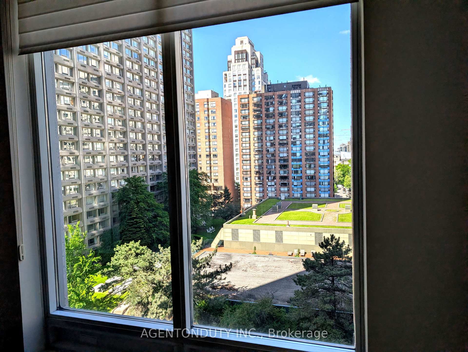 Photo 43 of Unit 1009, 35 Balmuto Street, Toronto, Bay Street Corridor — HOMEH