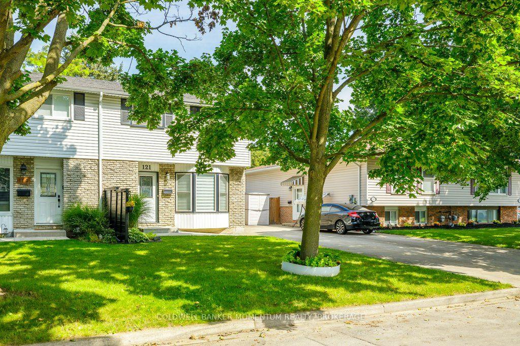 Photo 5 of 121 Dorothy Street, St. Catharines, Lakeport — HOMEH