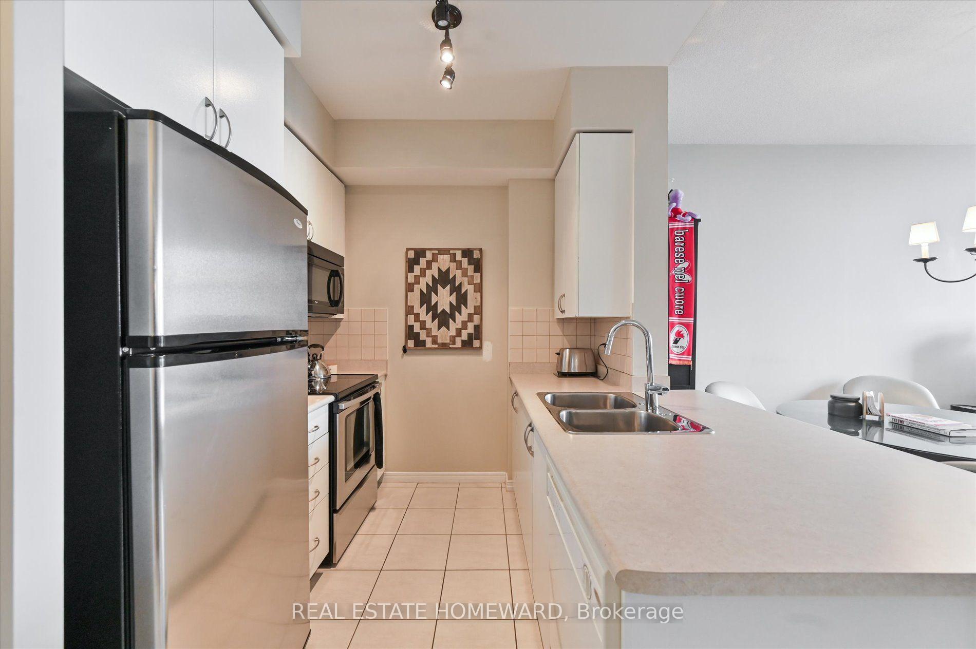Photo 6 of Unit 1911, 60 Heintzman Street, Toronto, Junction Area — HOMEH