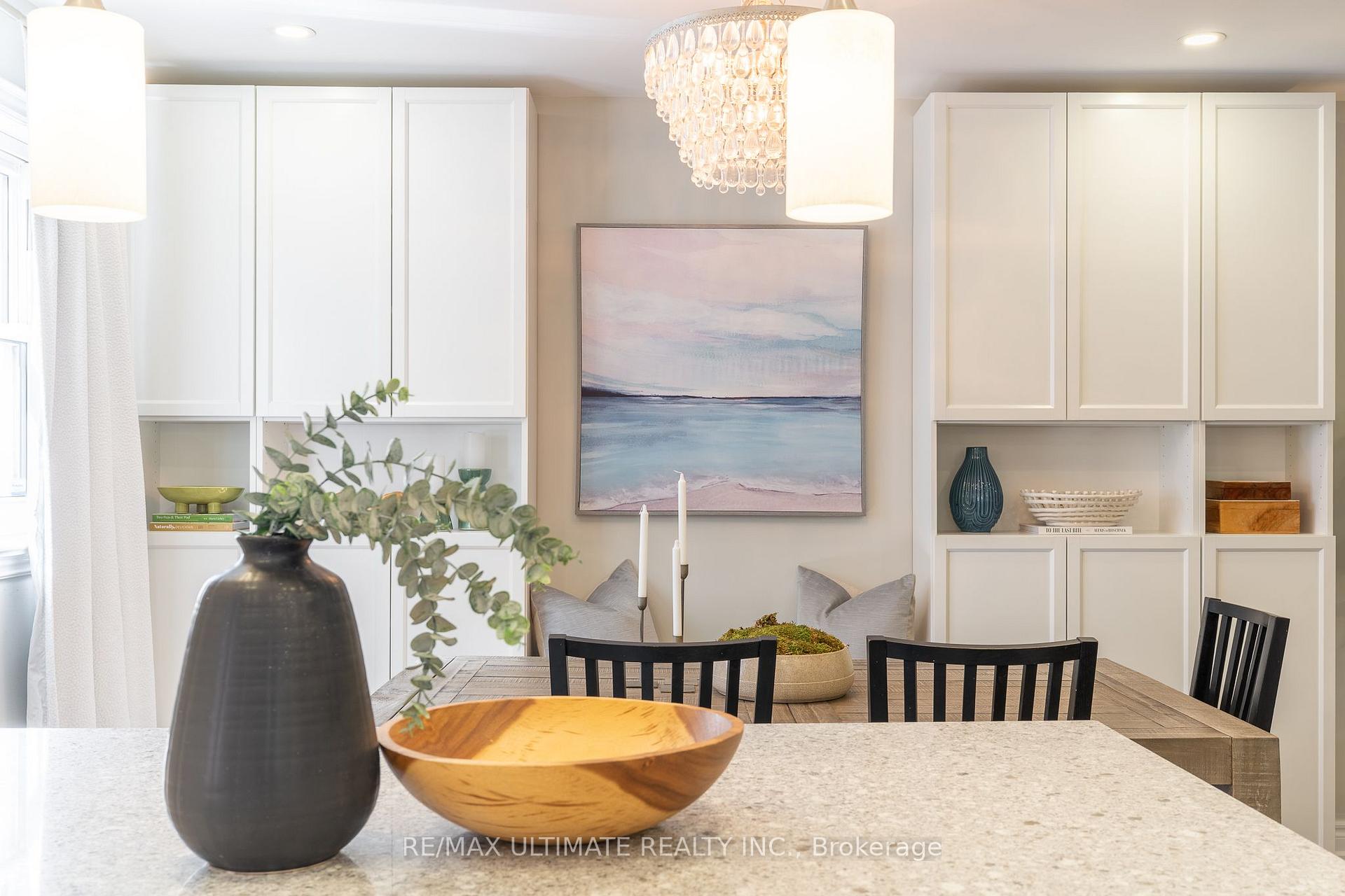Photo 9 of 3 Thursfield Crescent, Toronto, Leaside — HOMEH