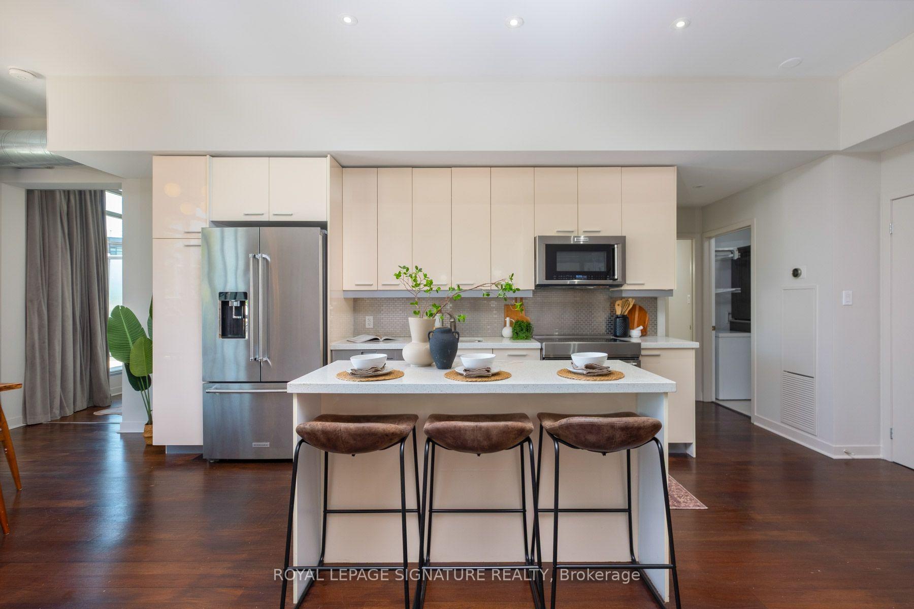 Photo 3 of Unit 402, 52 Sumach Street, Toronto, Moss Park — HOMEH