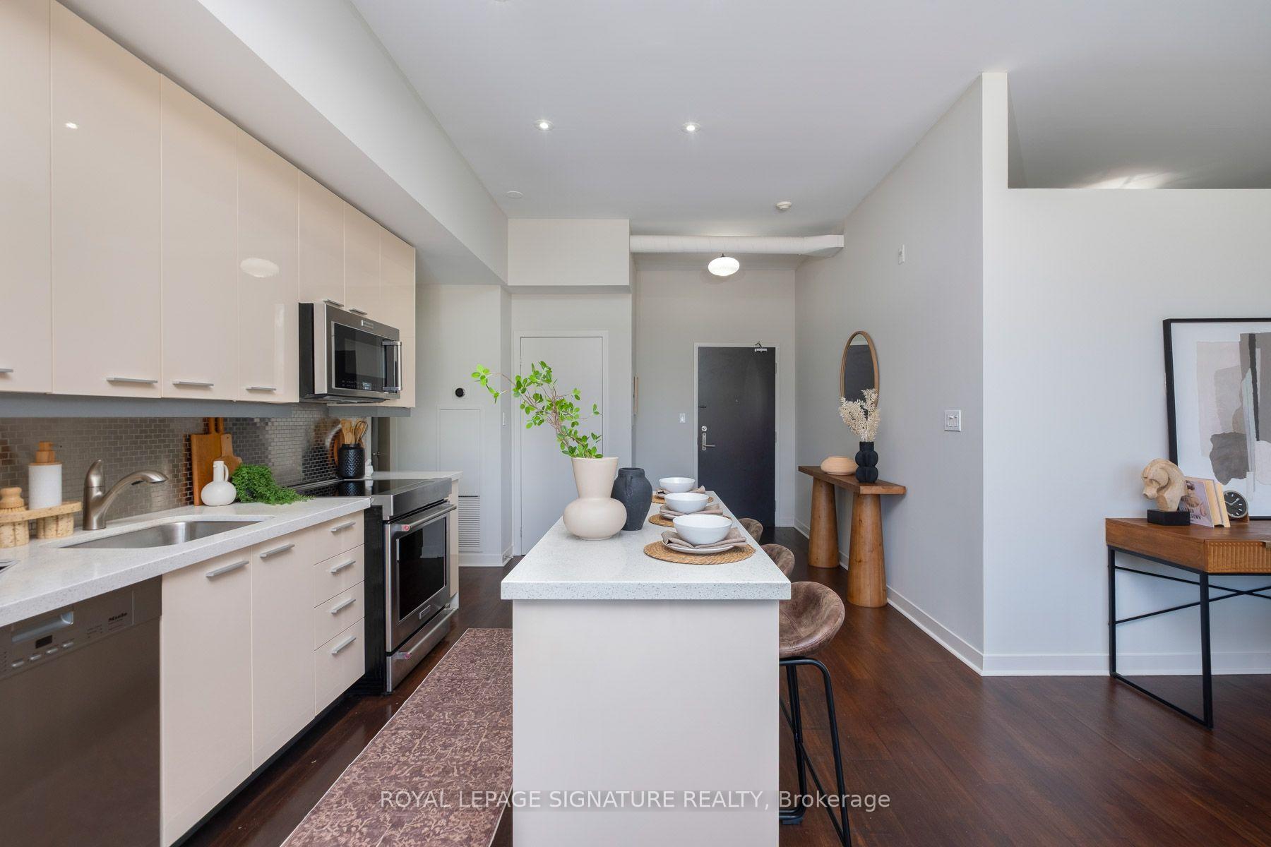 Photo 4 of Unit 402, 52 Sumach Street, Toronto, Moss Park — HOMEH