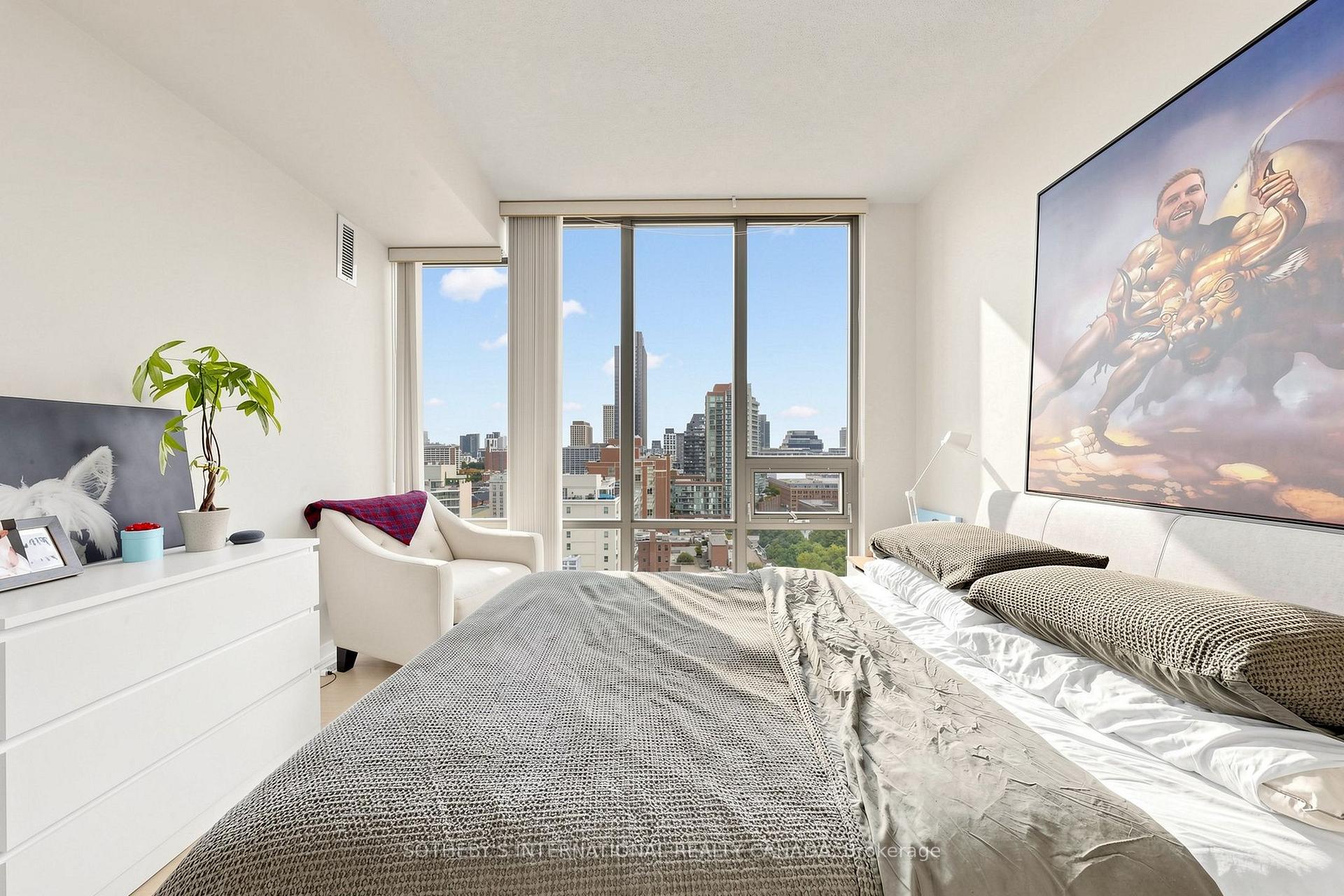 Photo 17 of Unit 1606, 33 Lombard Street, Toronto, Church-Yonge Corridor — HOMEH