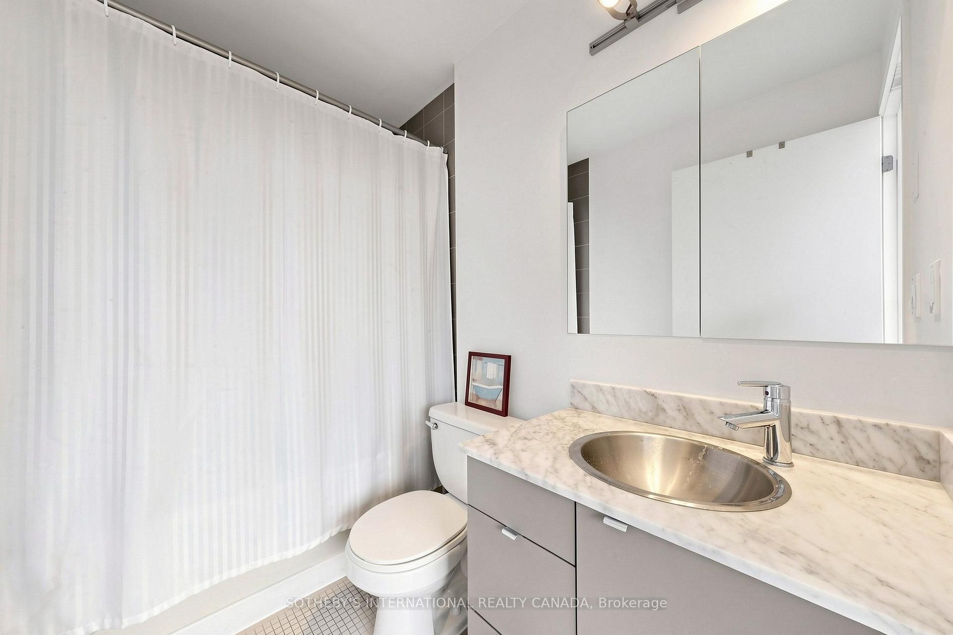 Photo 19 of Unit 1606, 33 Lombard Street, Toronto, Church-Yonge Corridor — HOMEH