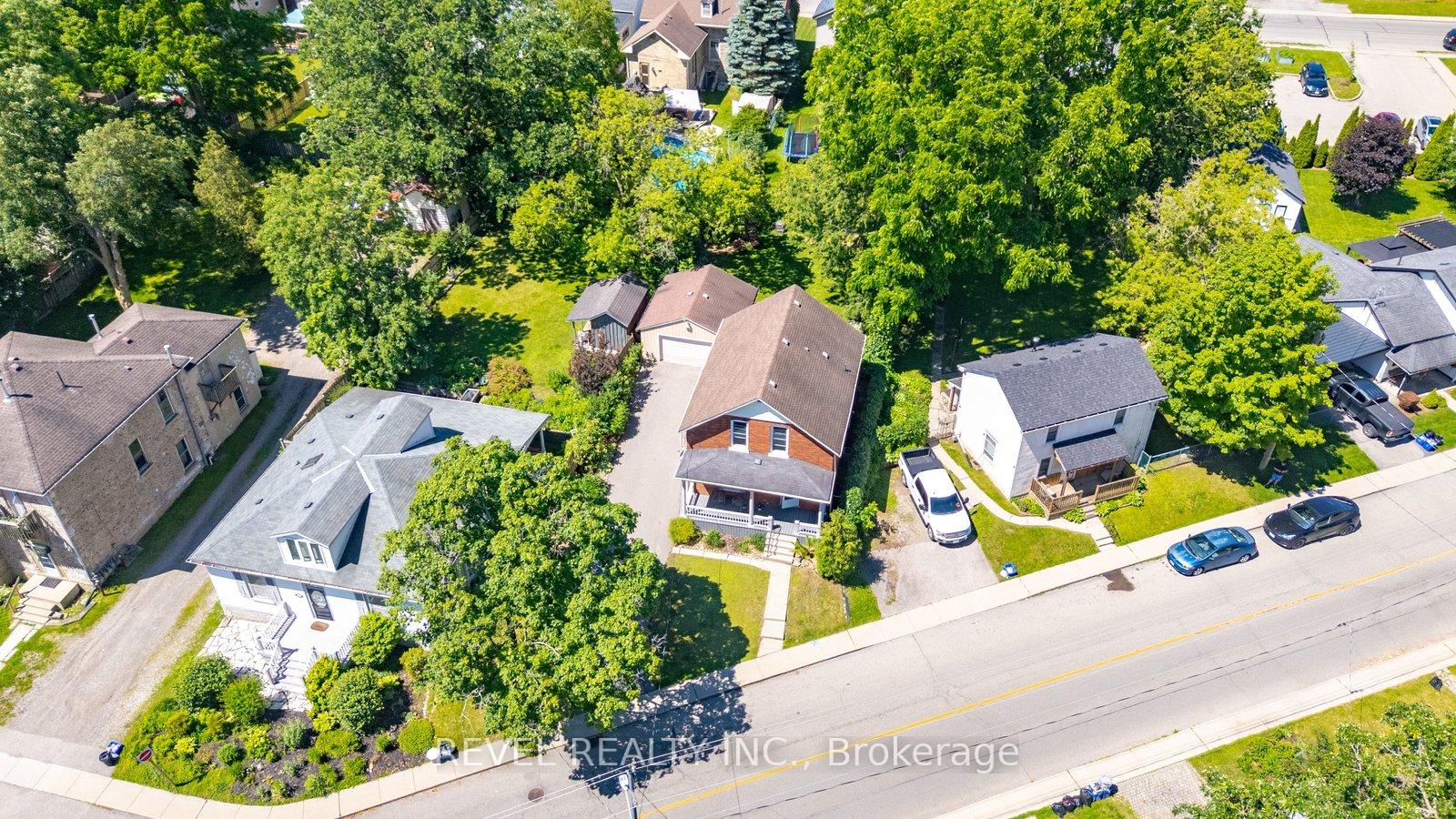 Photo 5 of 73 Grand River Street S, Brant, Paris — HOMEH