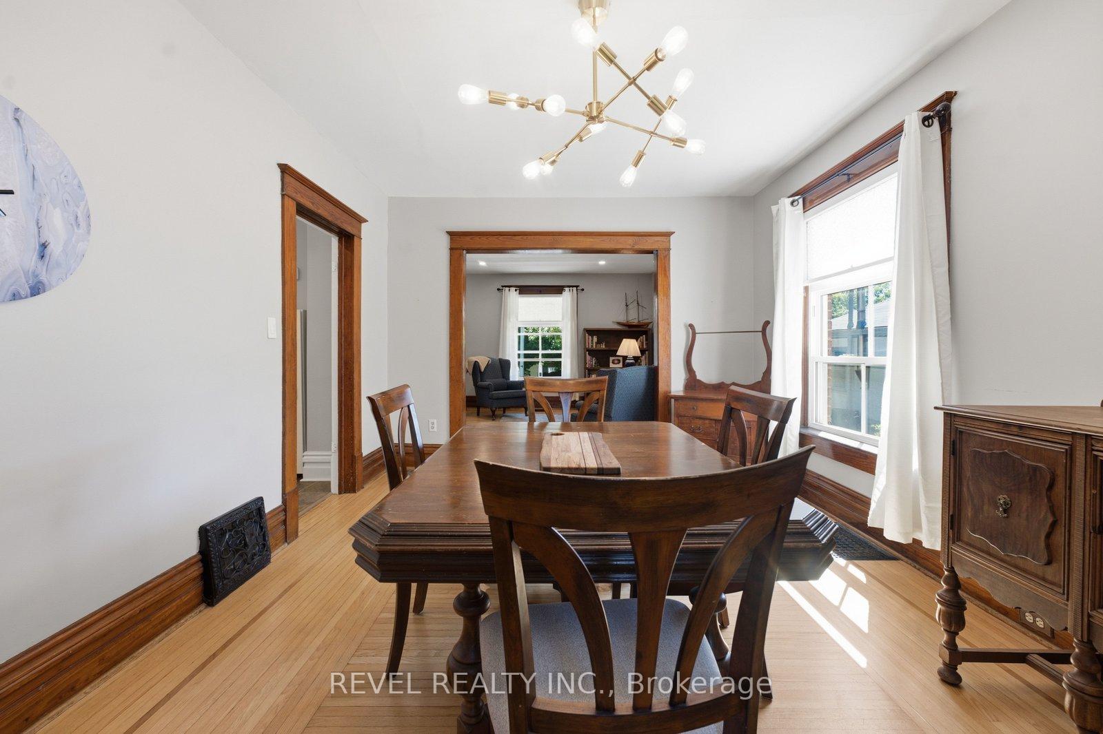 Photo 14 of 73 Grand River Street S, Brant, Paris — HOMEH