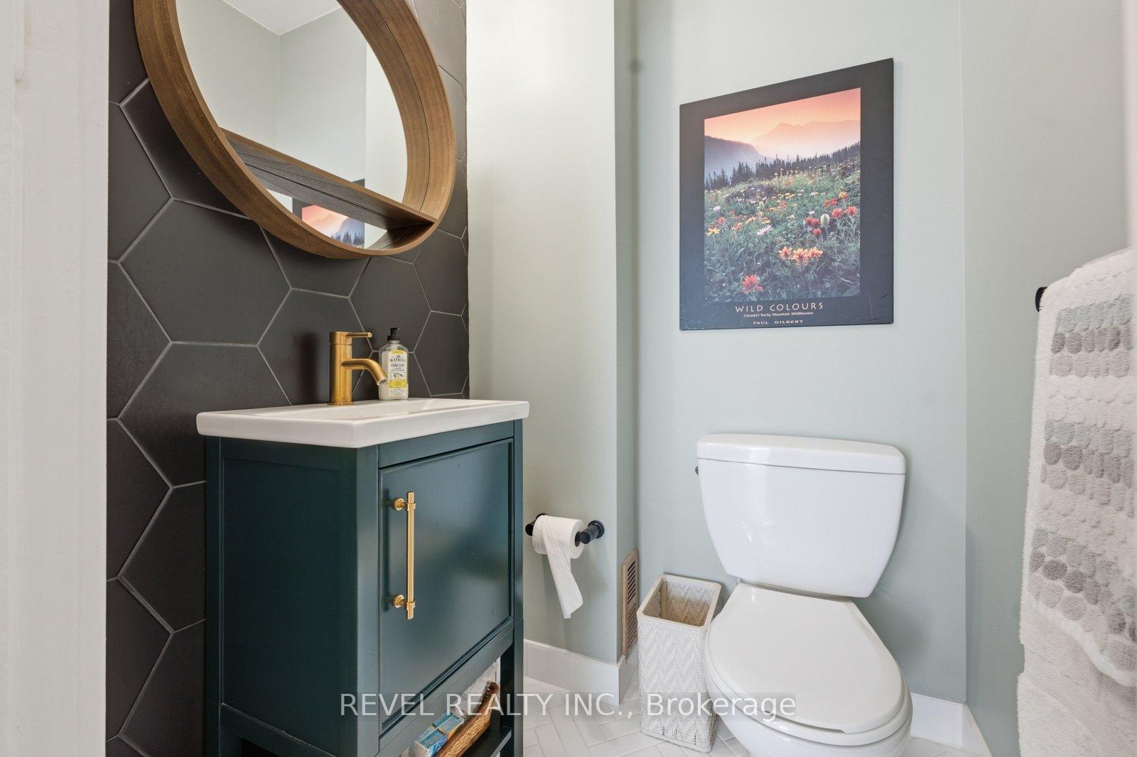 Photo 18 of 73 Grand River Street S, Brant, Paris — HOMEH
