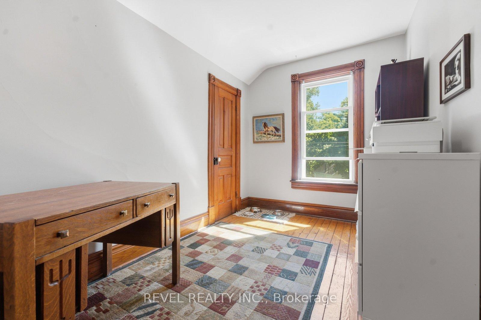 Photo 22 of 73 Grand River Street S, Brant, Paris — HOMEH