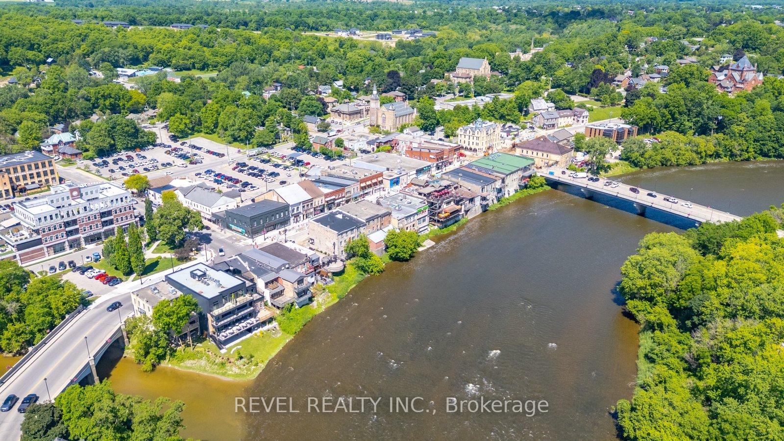 Photo 39 of 73 Grand River Street S, Brant, Paris — HOMEH