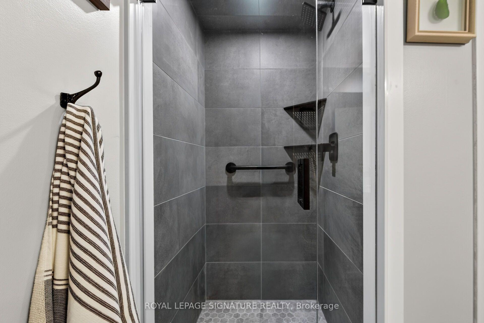 Photo 8 of Unit 405, 1237 North Shore Boulevard E, Burlington, Brant — HOMEH