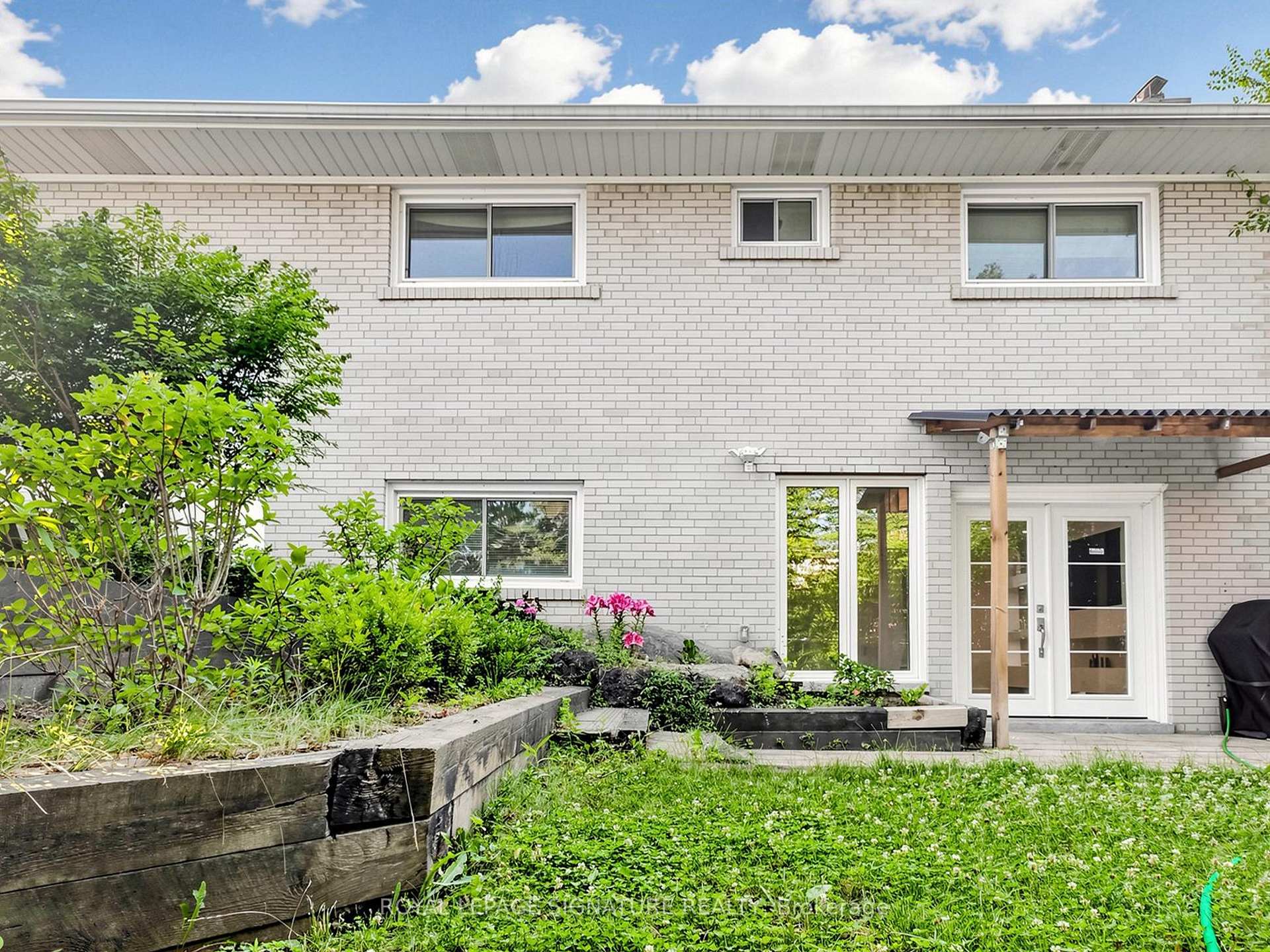 Photo 42 of 31 Tollerton Avenue, North York, Bayview Woods-Steeles — HOMEH