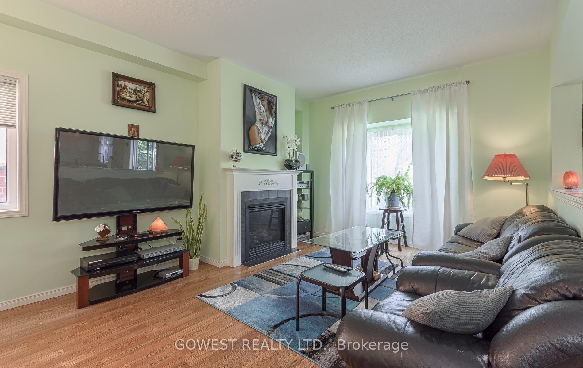 Photo 10 of 3045 Ferguson Drive, Burlington, Alton — HOMEH