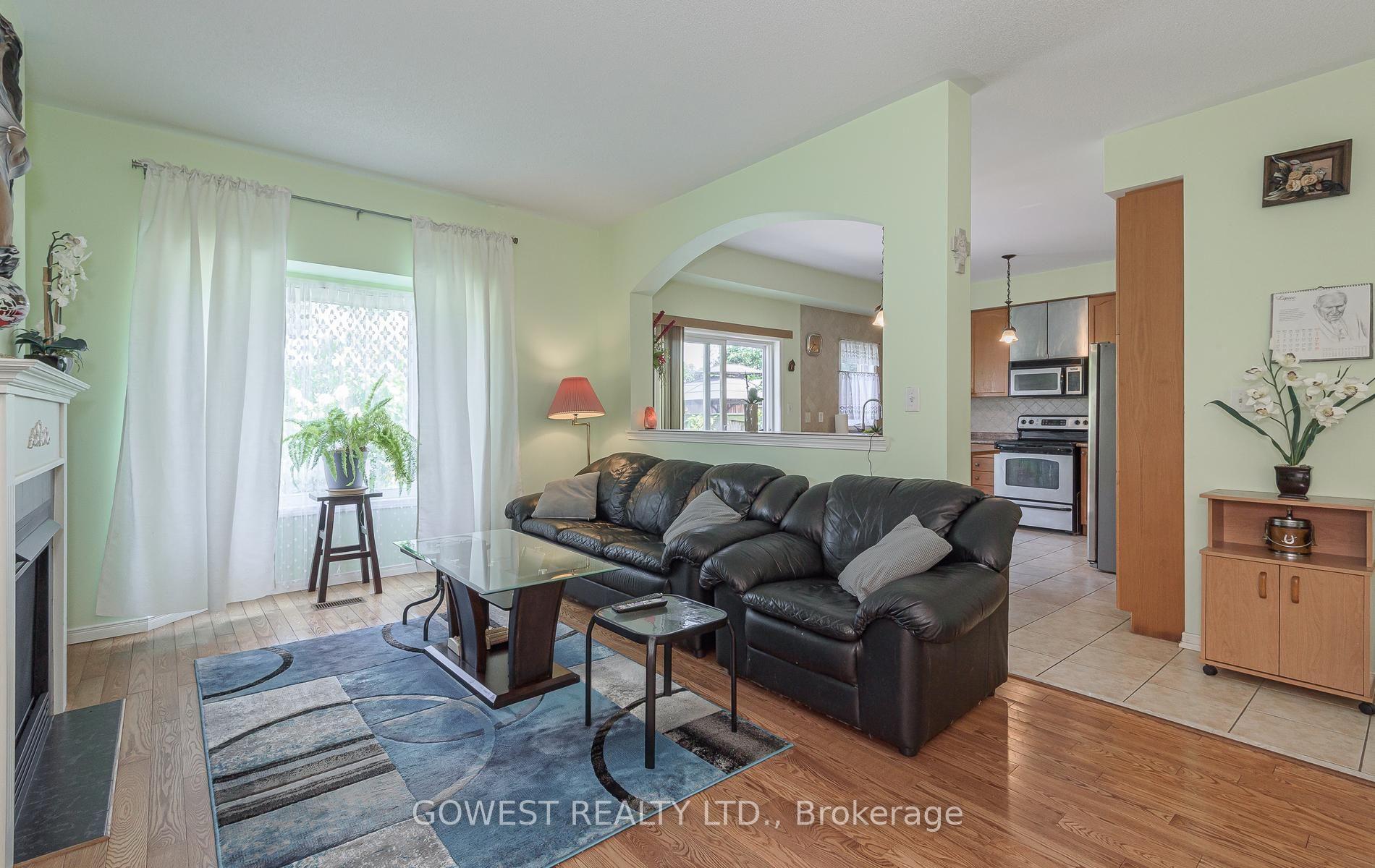 Photo 11 of 3045 Ferguson Drive, Burlington, Alton — HOMEH