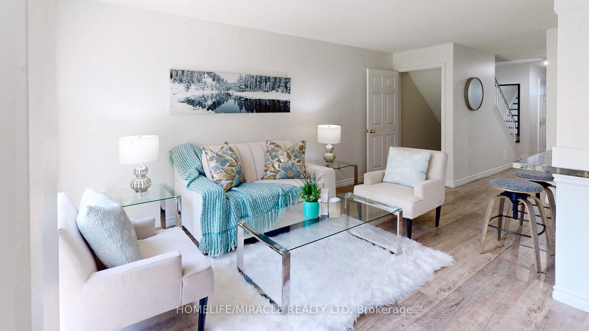 Photo 5 of Unit B, 304 Bluevale Street, Waterloo, Lincoln Heights — HOMEH