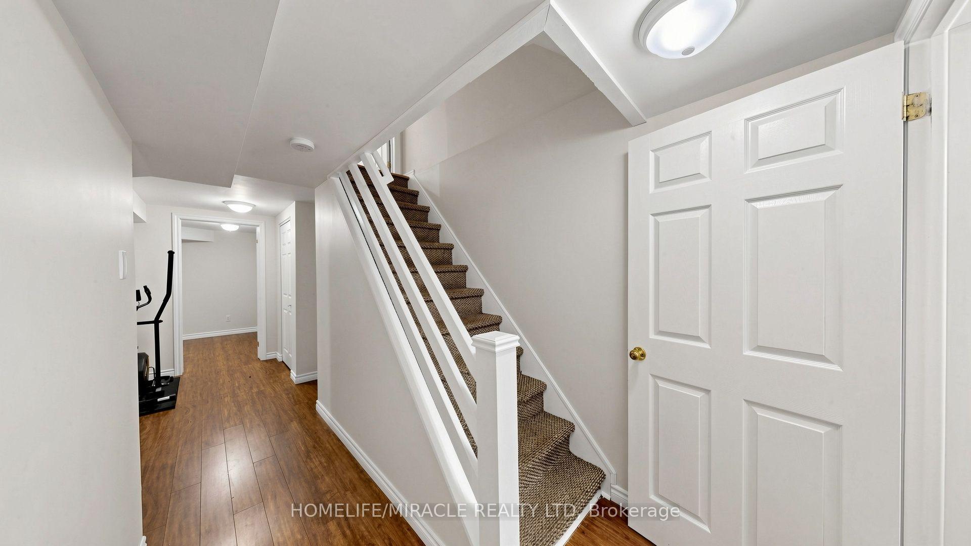 Photo 33 of Unit B, 304 Bluevale Street, Waterloo, Lincoln Heights — HOMEH