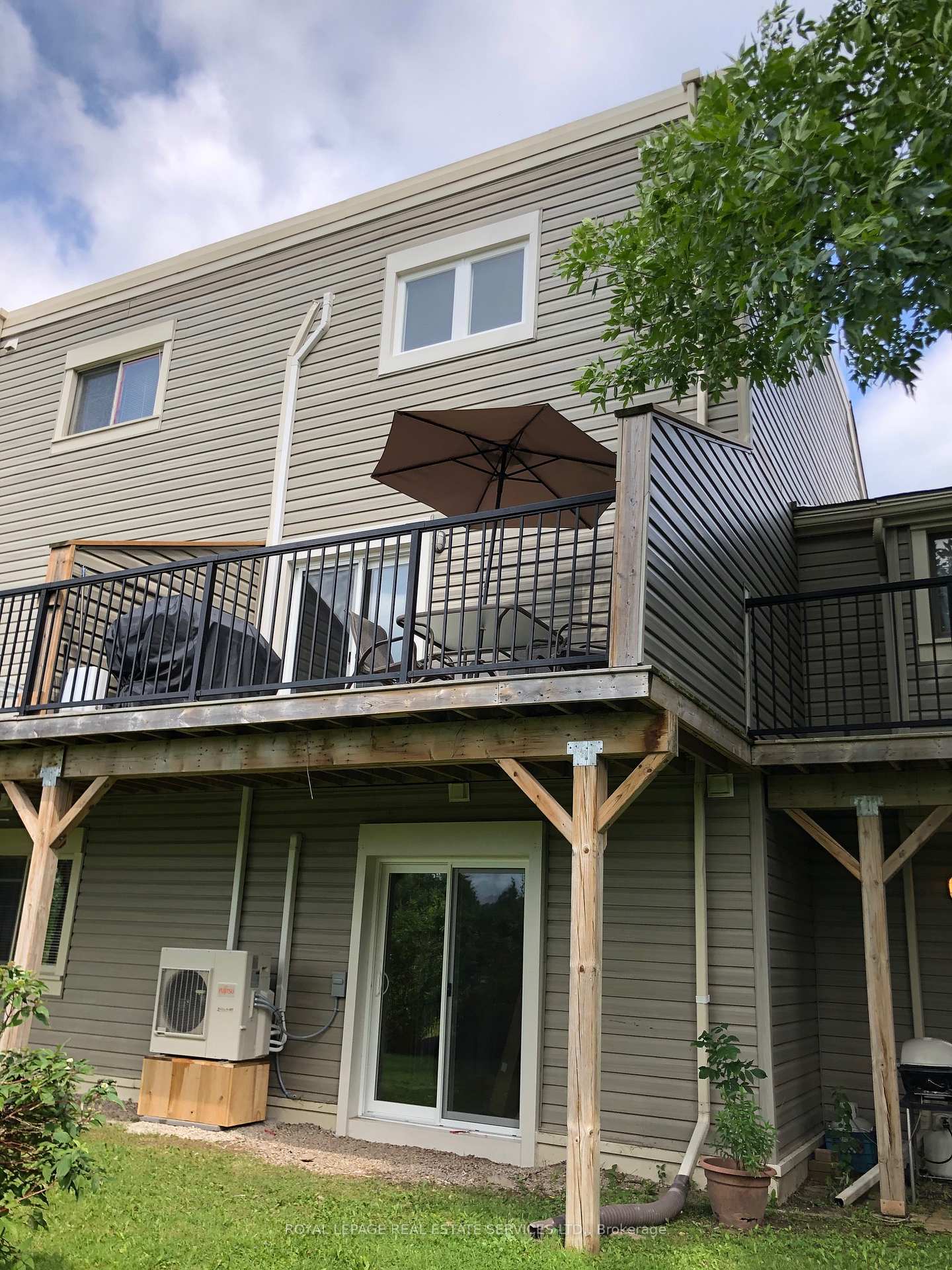 Photo 15 of Unit 6, 466 Oxbow Crescent, Collingwood — HOMEH