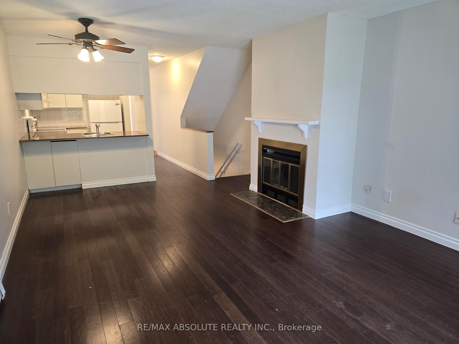 Photo 8 of 10 Crispin Private, Ottawa, Manor Park — HOMEH