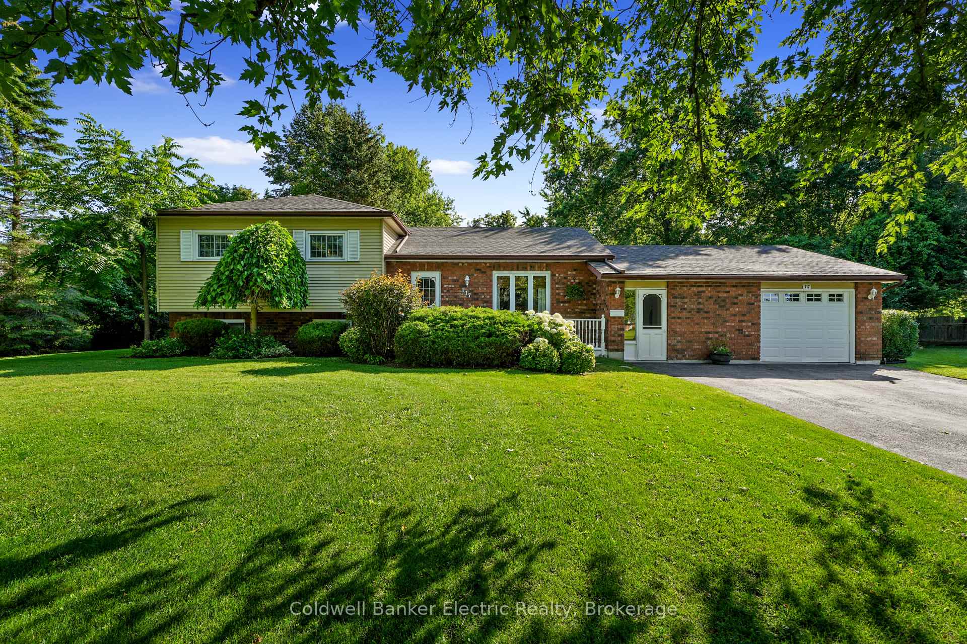 Photo of 117 Pinecrest Avenue