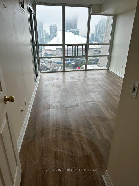 Photo 1 of Unit 3212, 30 Grand Trunk Crescent, Toronto, Waterfront Communities — HOMEH