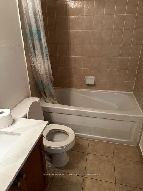 Photo 11 of Unit 3212, 30 Grand Trunk Crescent, Toronto, Waterfront Communities — HOMEH