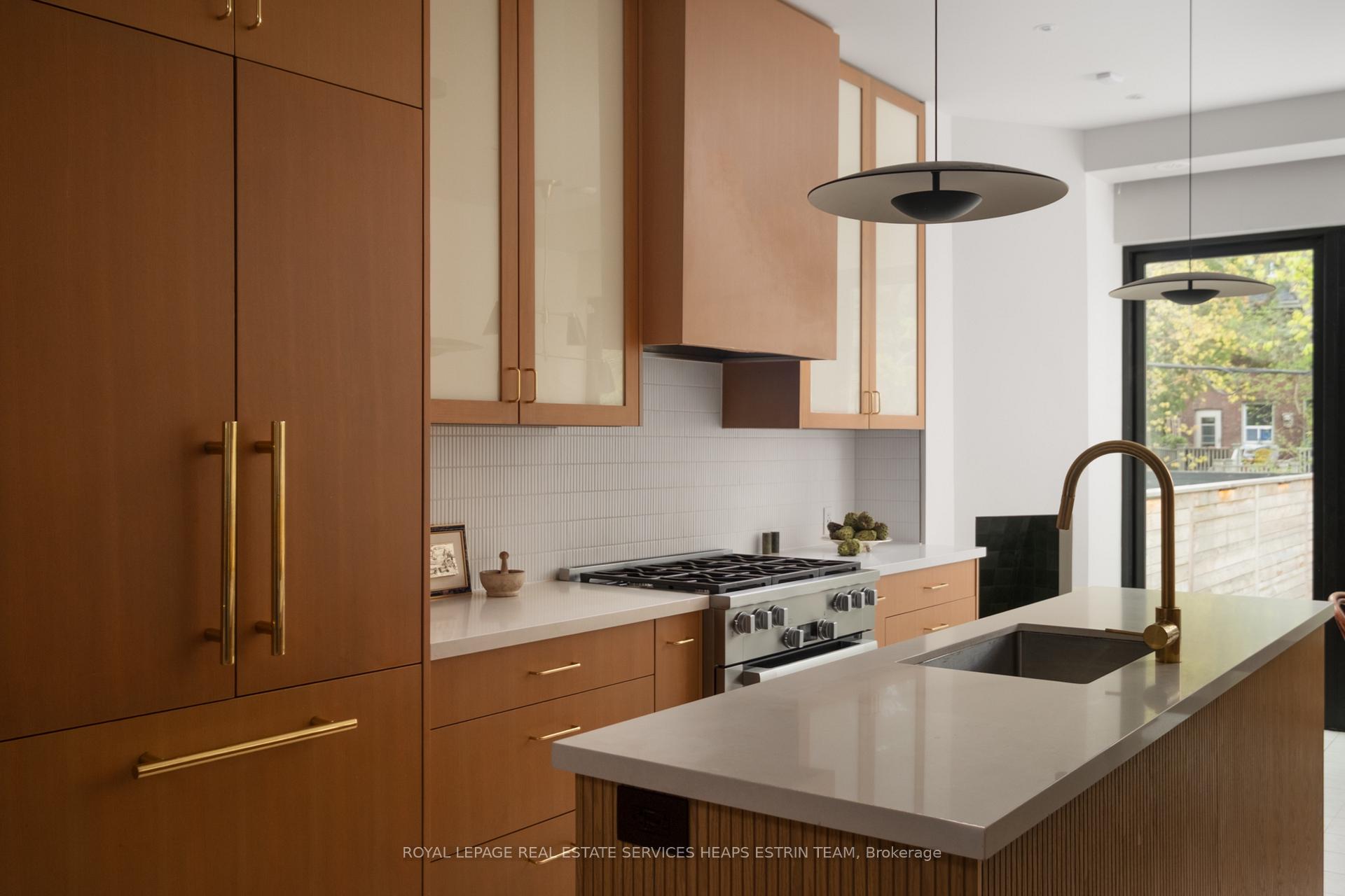 Photo 14 of 42 Clarendon Avenue, Toronto, Casa Loma — HOMEH
