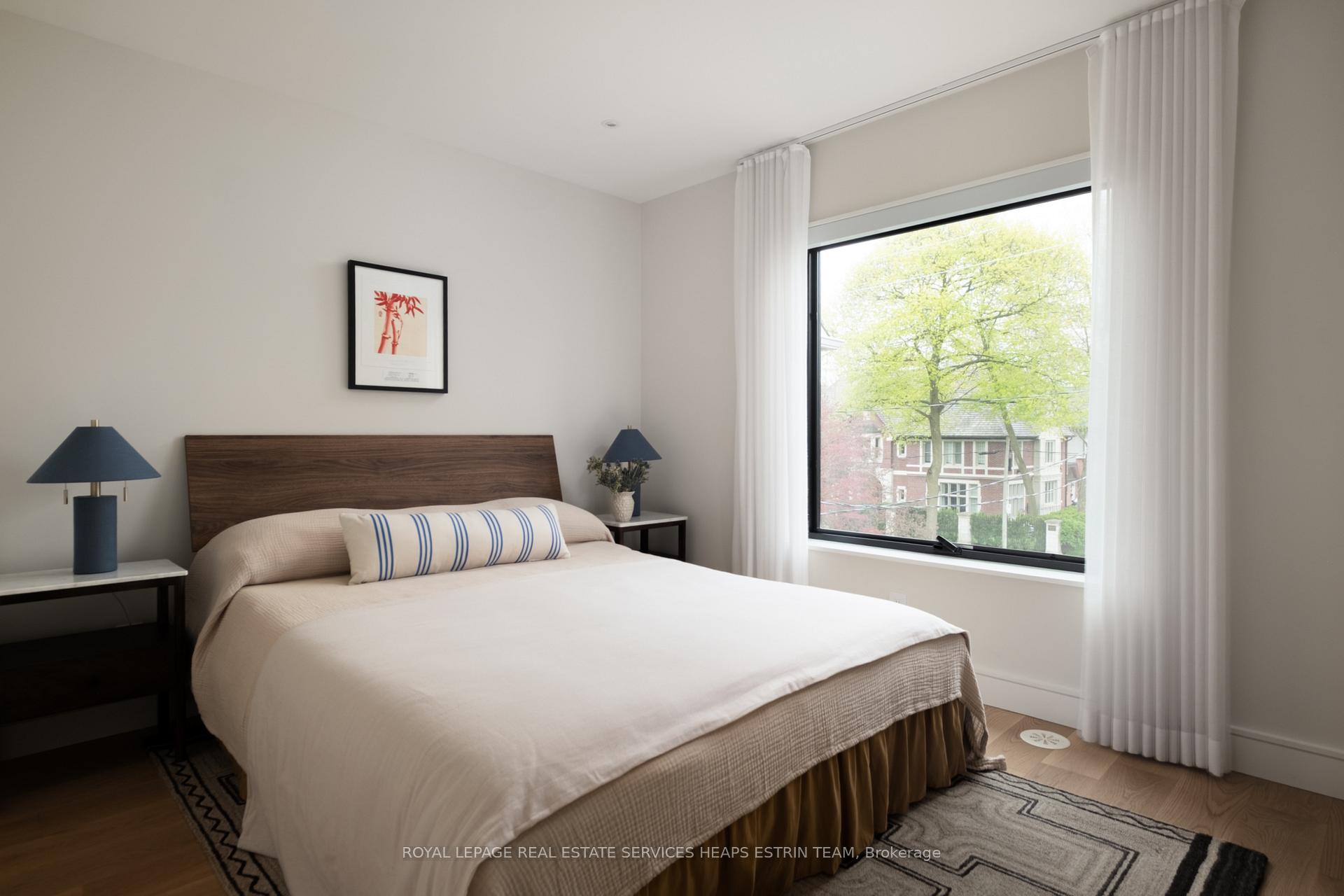 Photo 24 of 42 Clarendon Avenue, Toronto, Casa Loma — HOMEH