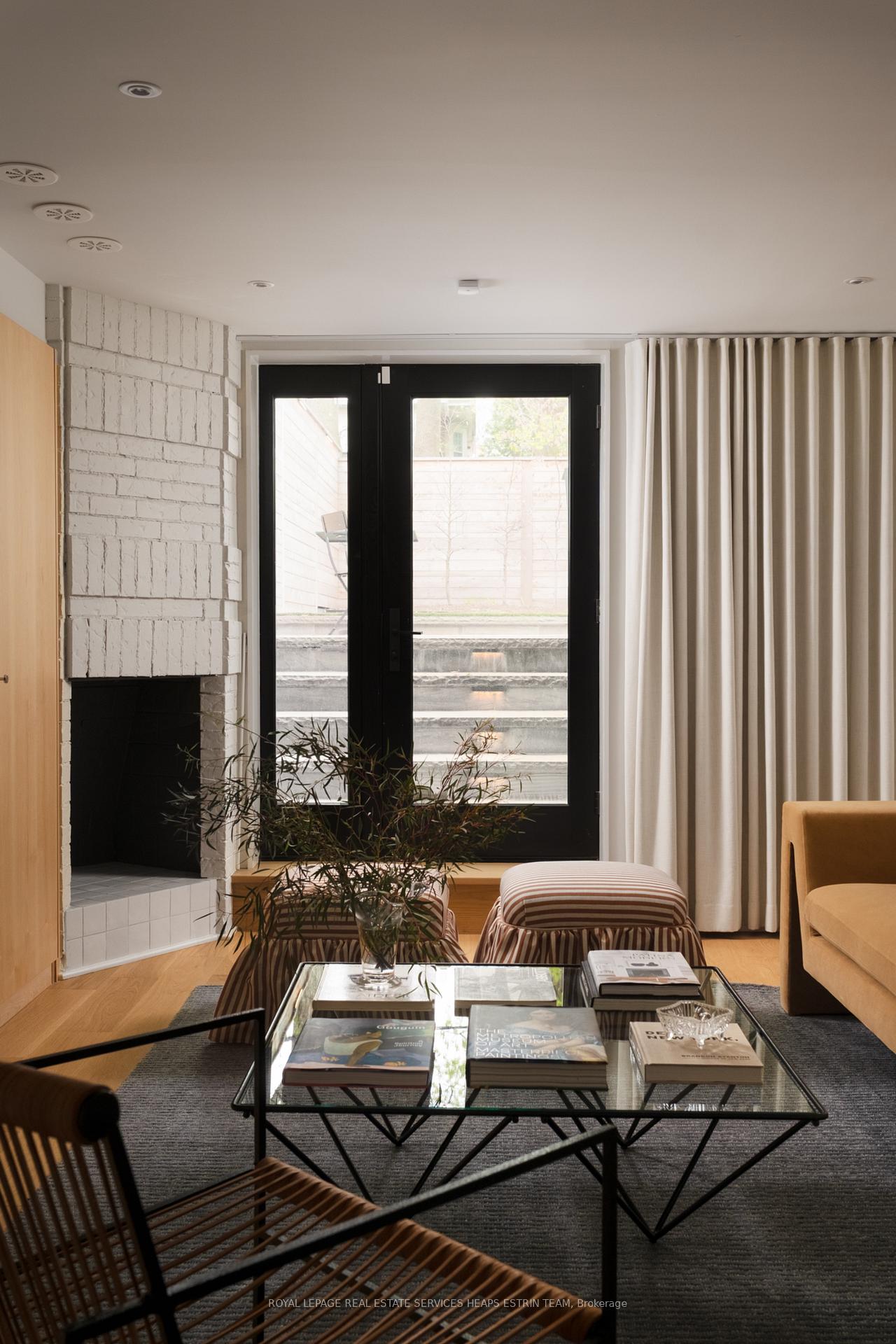 Photo 29 of 42 Clarendon Avenue, Toronto, Casa Loma — HOMEH