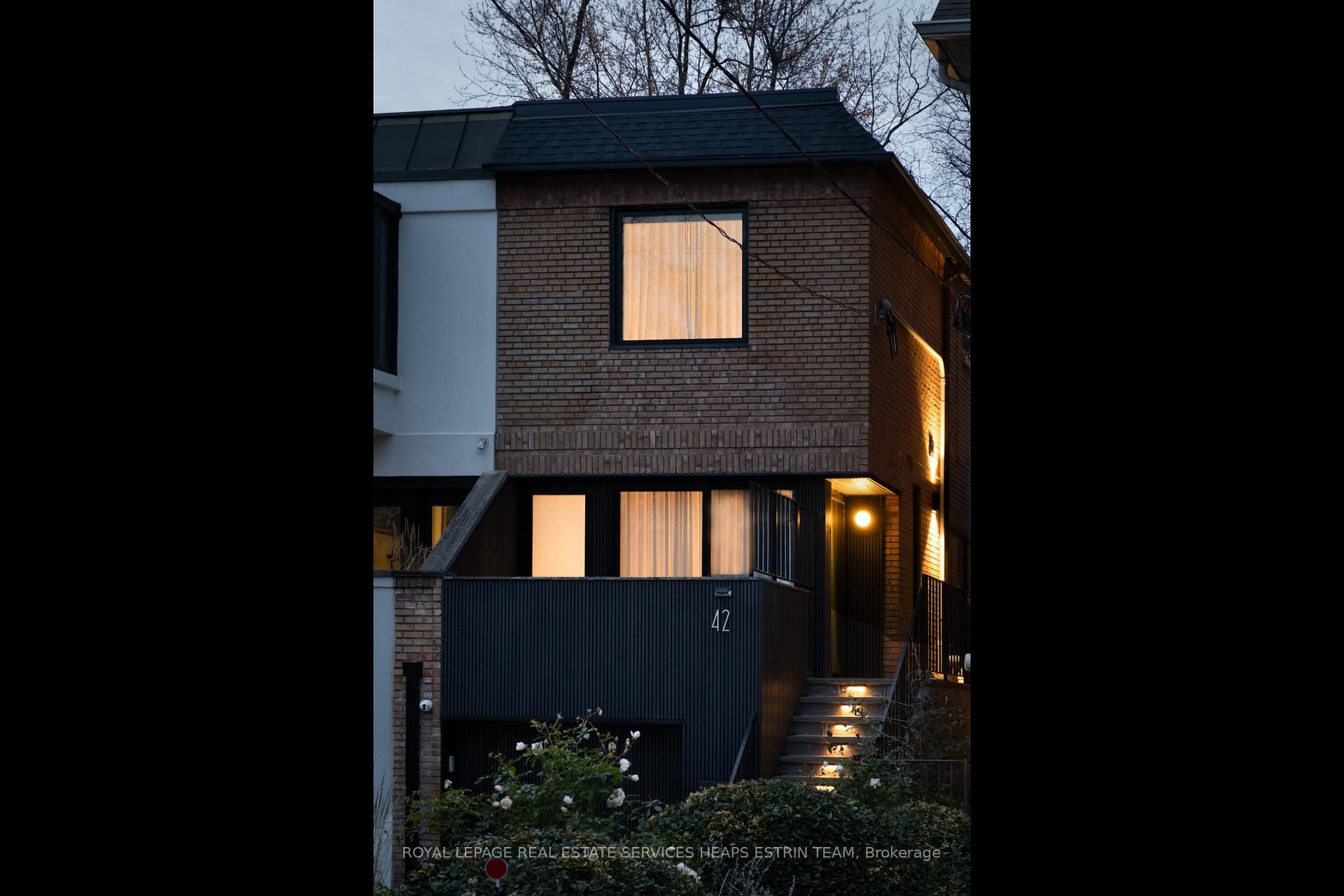 Photo 37 of 42 Clarendon Avenue, Toronto, Casa Loma — HOMEH