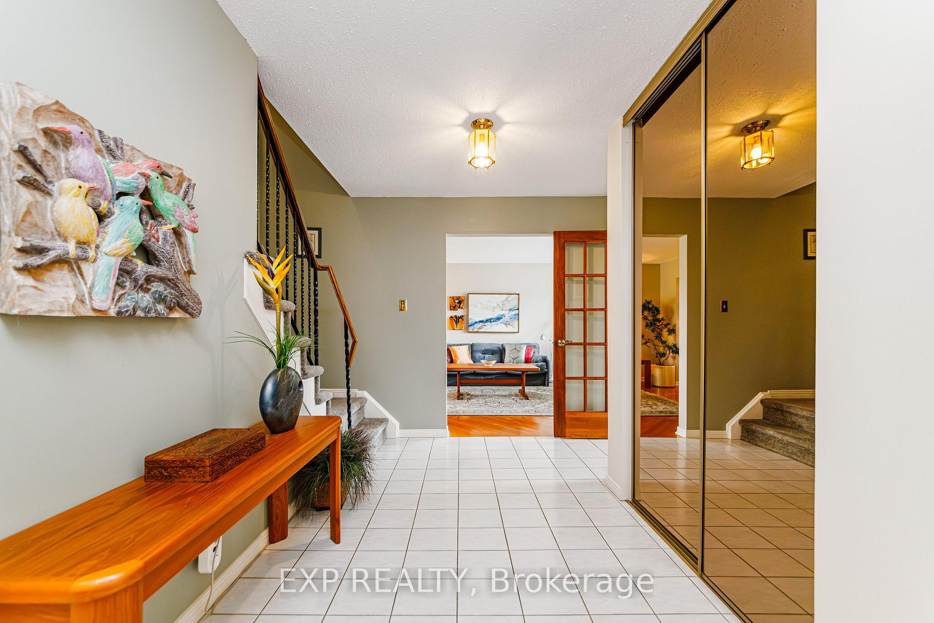 Photo 8 of 1166 Bordeau Grove, Ottawa, Convent Glen — HOMEH
