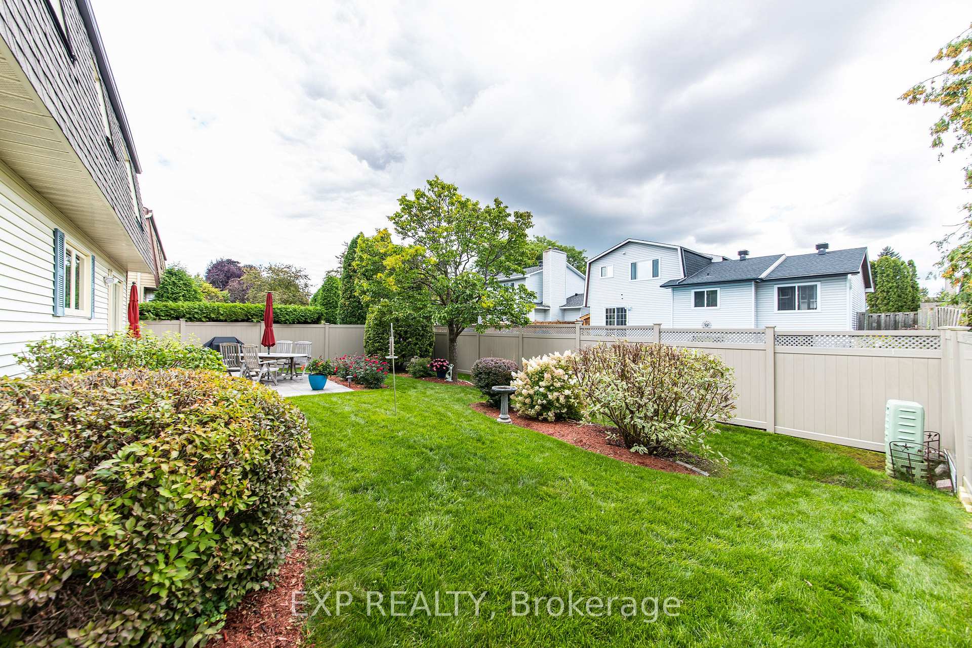 Photo 40 of 1166 Bordeau Grove, Ottawa, Convent Glen — HOMEH