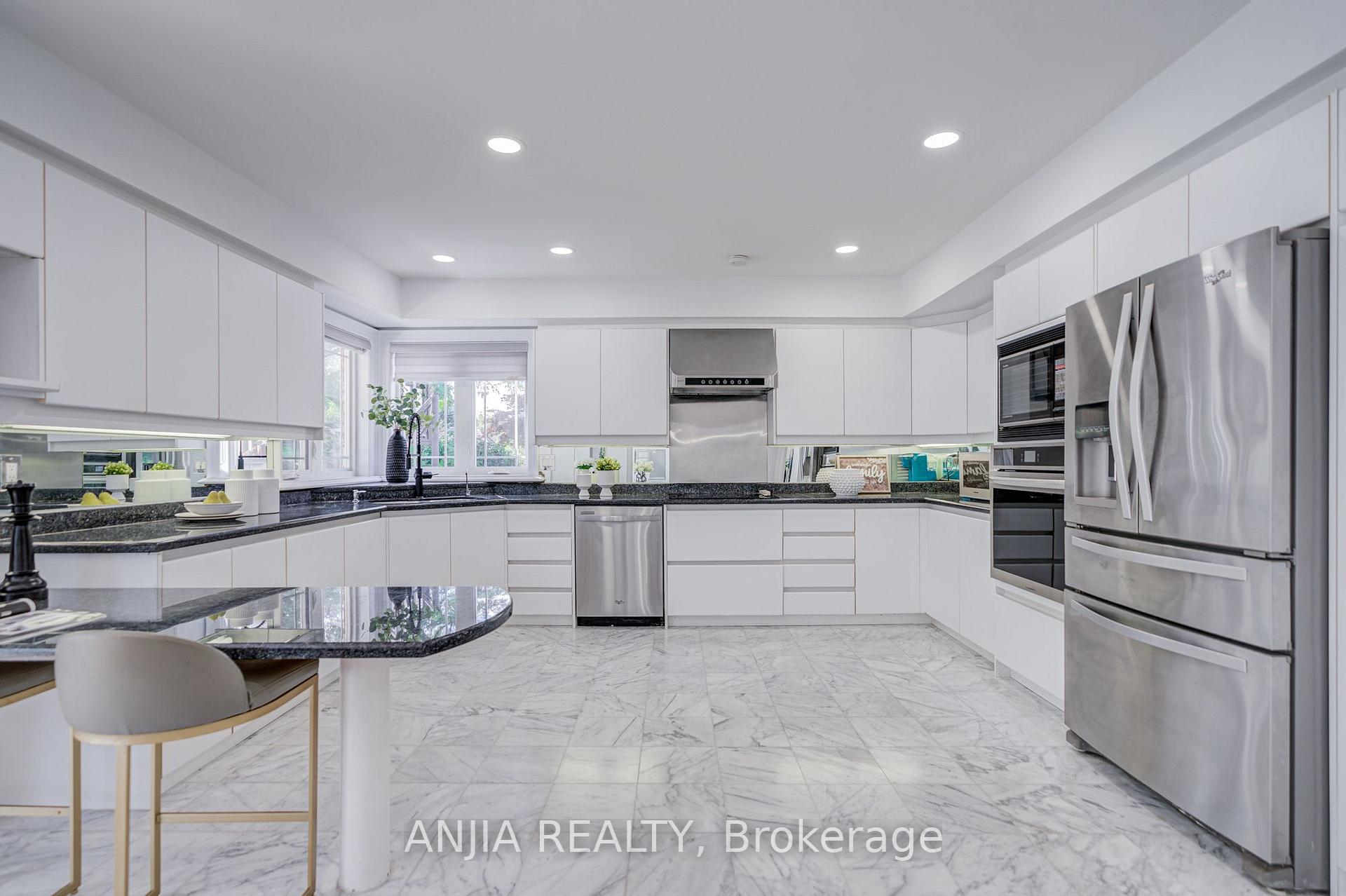 Photo 14 of 63 Beckenridge Drive, Markham, Milliken Mills East — HOMEH