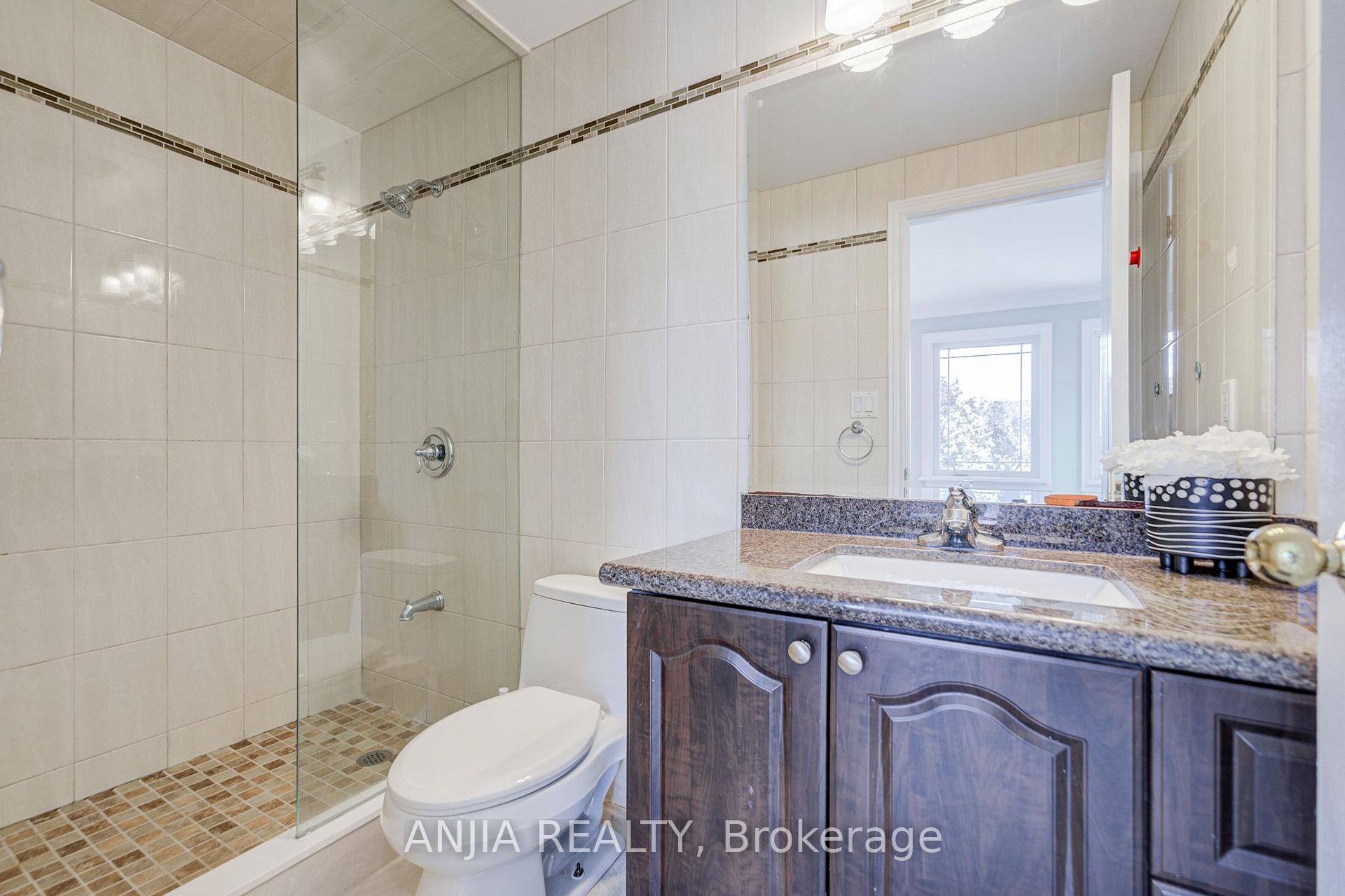 Photo 24 of 63 Beckenridge Drive, Markham, Milliken Mills East — HOMEH