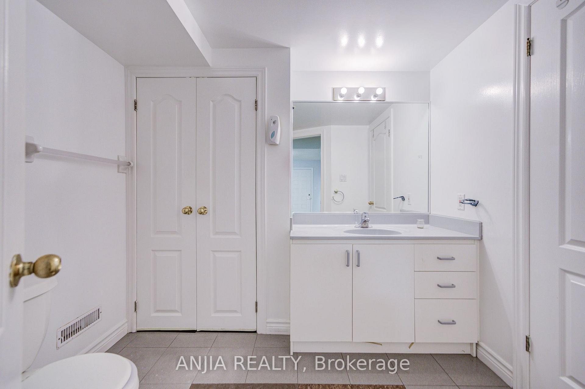 Photo 44 of 63 Beckenridge Drive, Markham, Milliken Mills East — HOMEH
