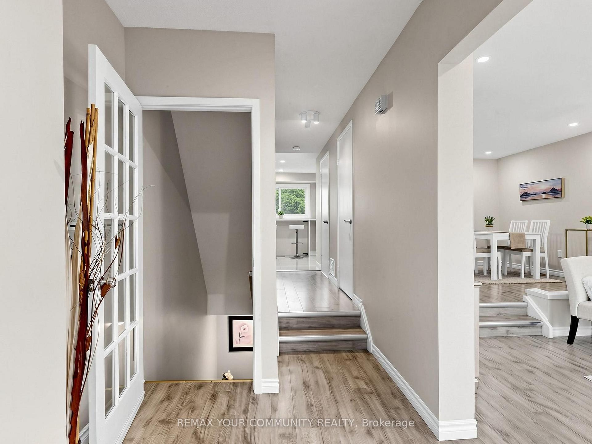Photo 36 of Unit 16, 72 Ashglen Way, Markham, Unionville — HOMEH