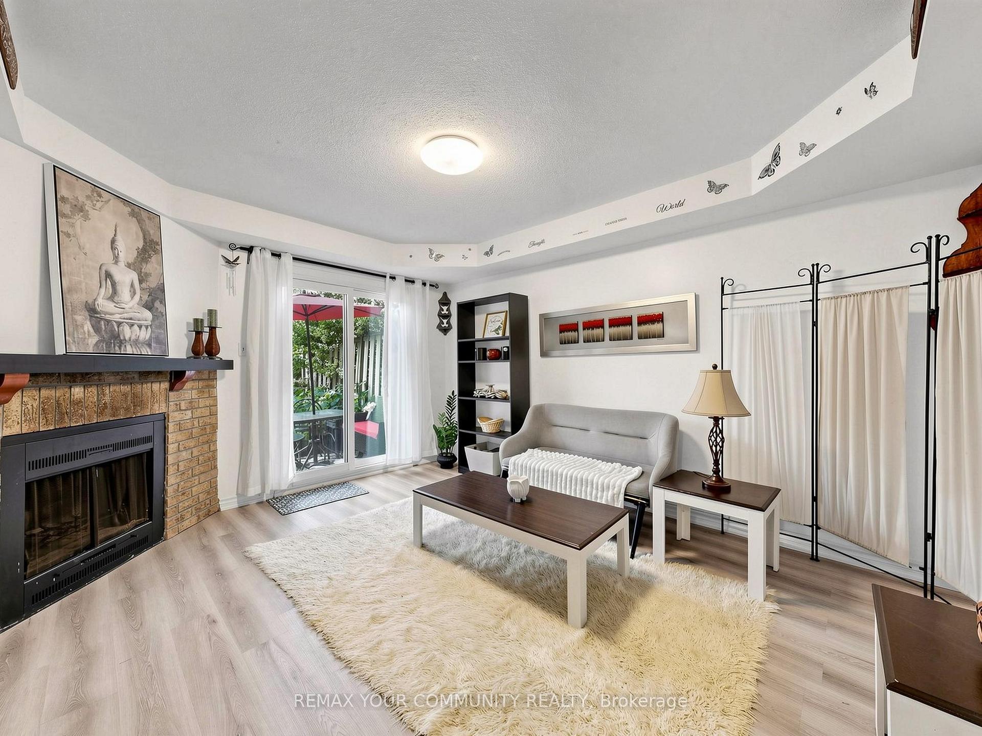 Photo 37 of Unit 16, 72 Ashglen Way, Markham, Unionville — HOMEH