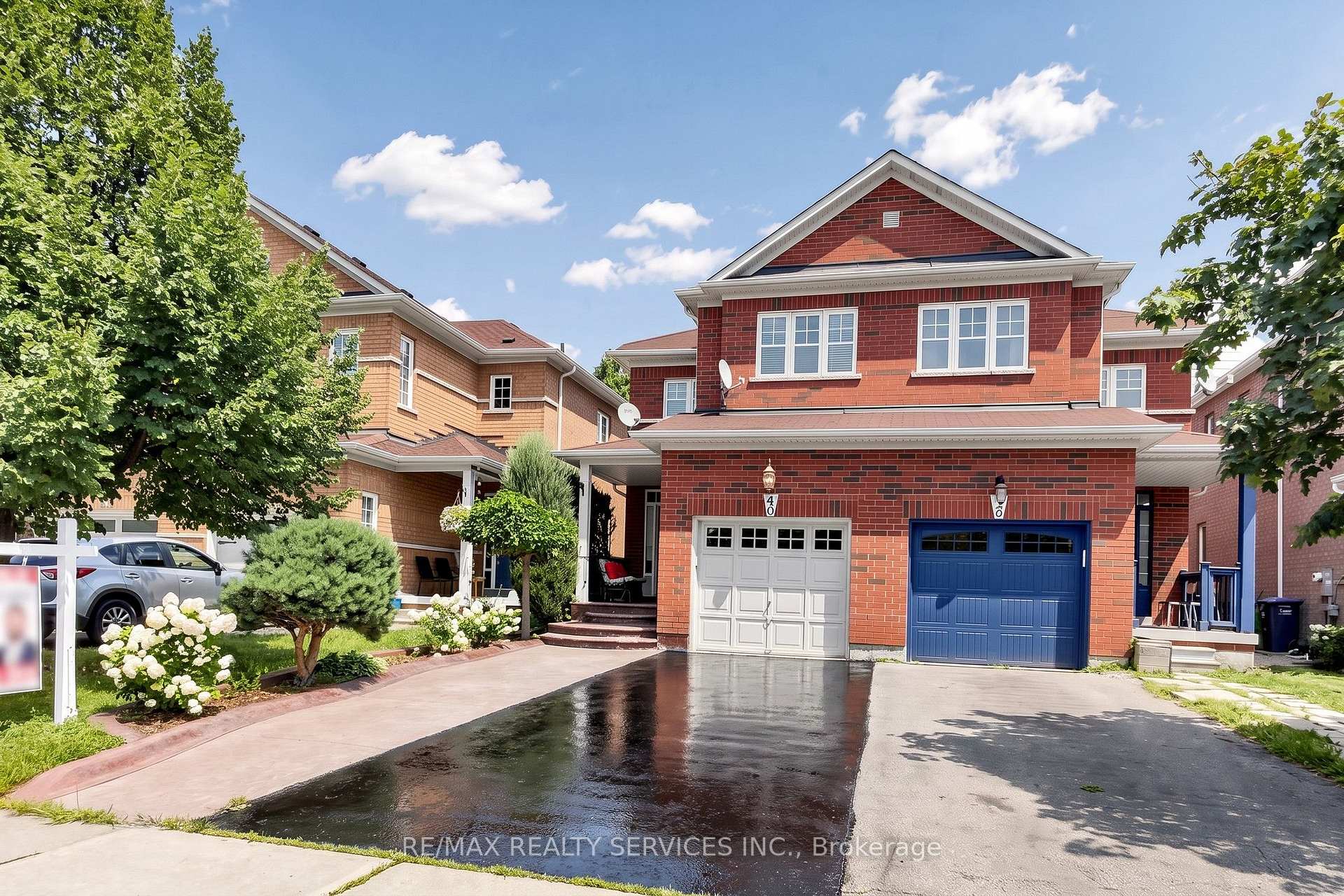 Photo 2 of 50 Rocky Point Crescent, Brampton, Madoc — HOMEH