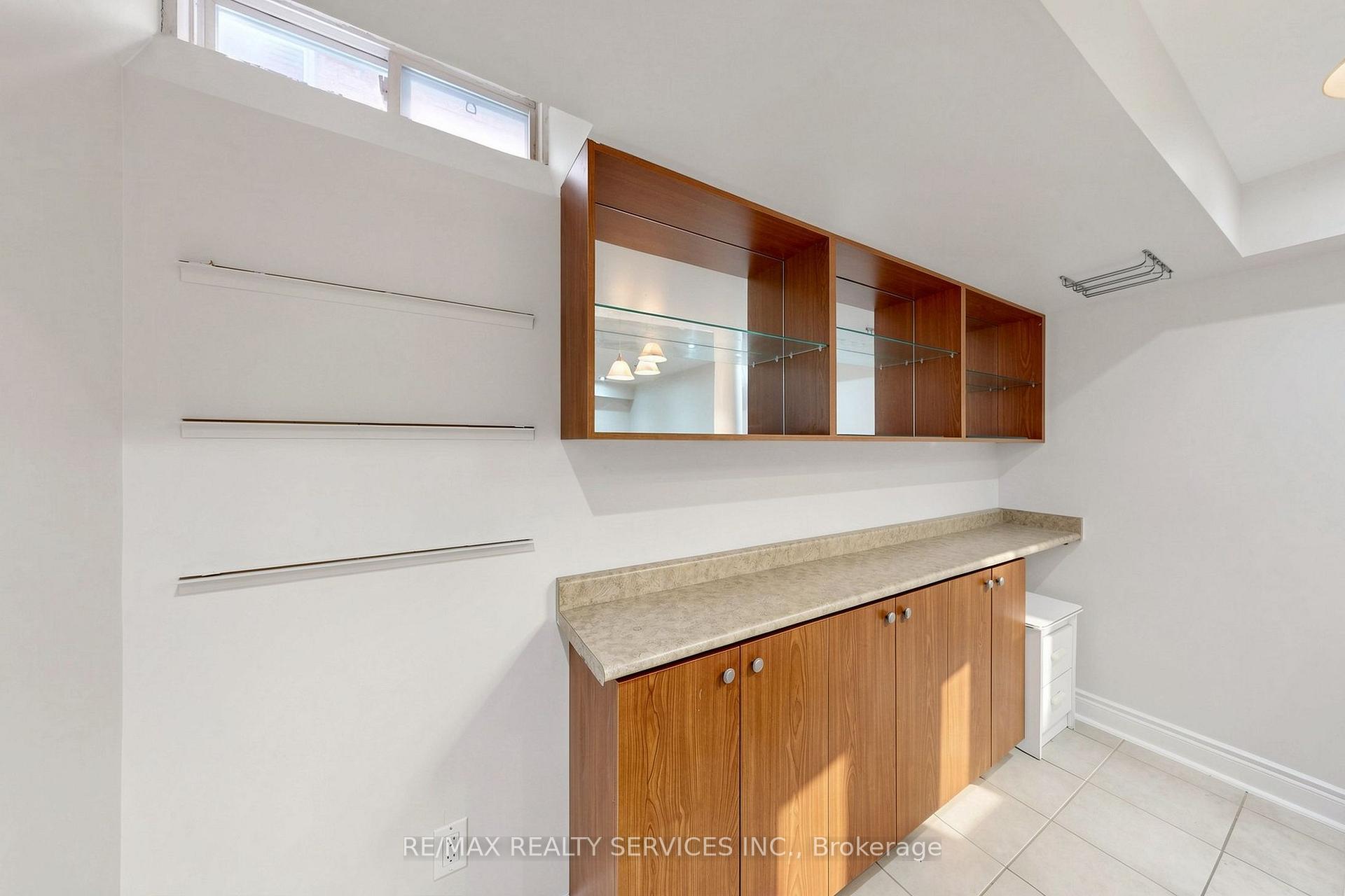 Photo 44 of 50 Rocky Point Crescent, Brampton, Madoc — HOMEH