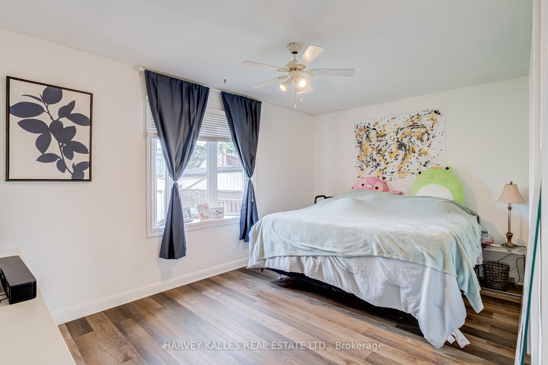 Photo 16 of 9 Sealcove Drive, Etobicoke, Etobicoke West Mall — HOMEH