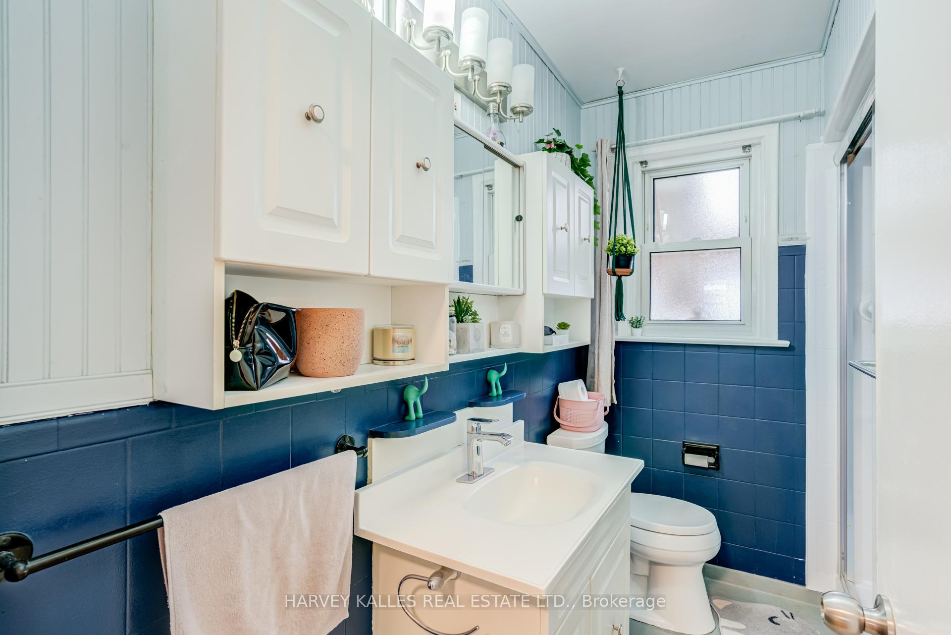 Photo 21 of 9 Sealcove Drive, Etobicoke, Etobicoke West Mall — HOMEH