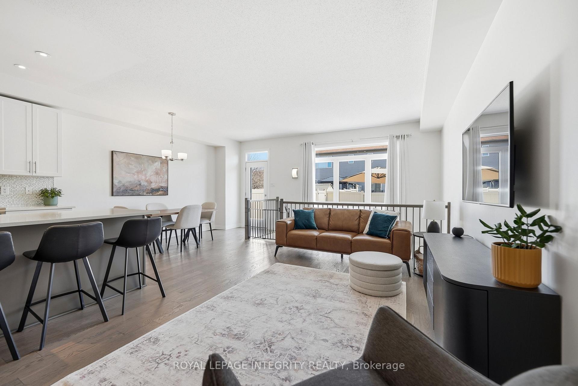 Photo 16 of 256 Gossamer Street, Ottawa, Mer Bleue/Bradley Estates/Anderson Park — HOMEH