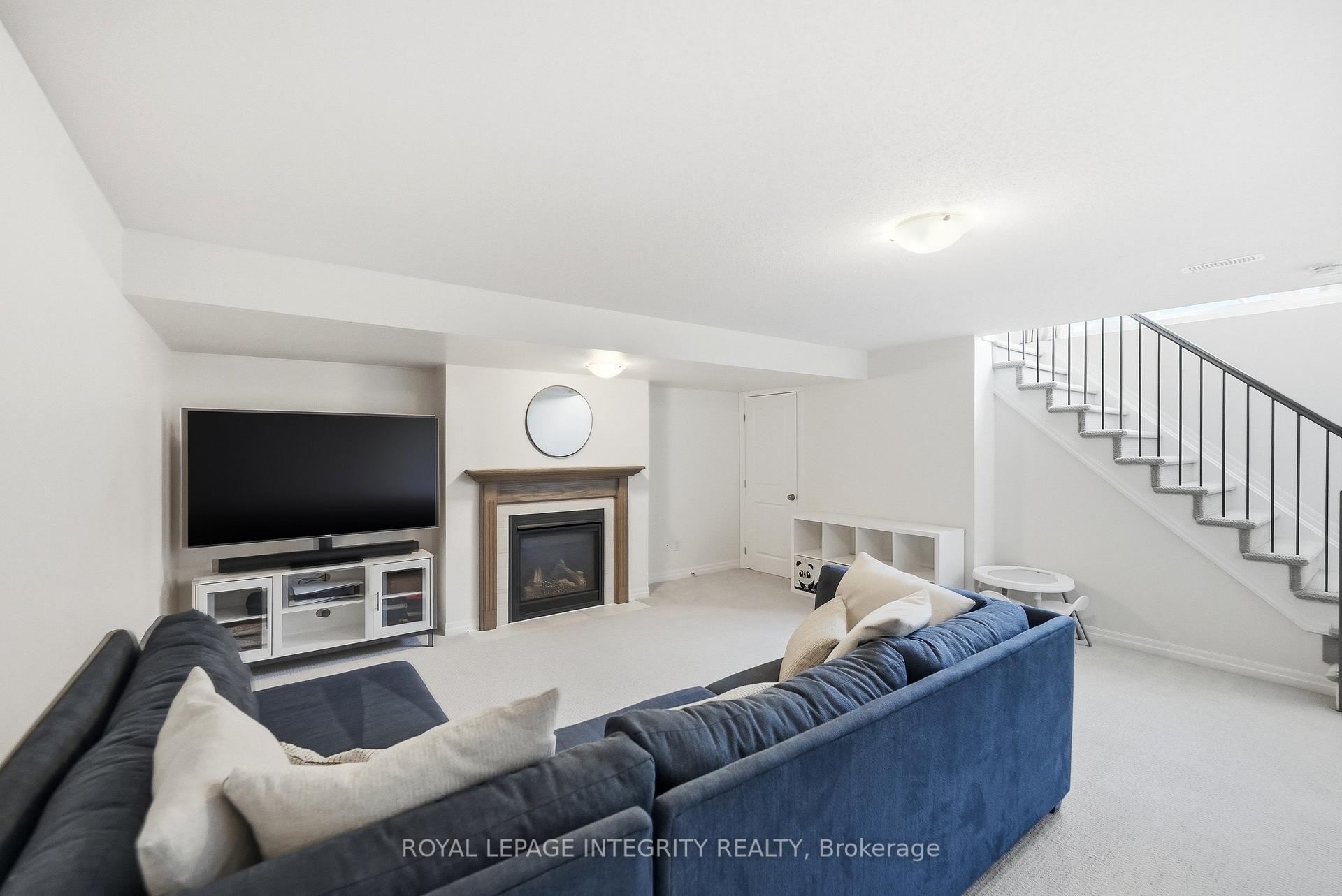 Photo 31 of 256 Gossamer Street, Ottawa, Mer Bleue/Bradley Estates/Anderson Park — HOMEH