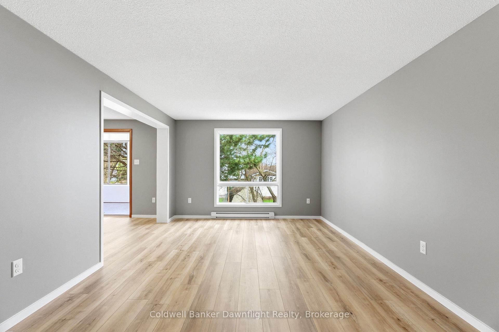 Photo 6 of 516 Maitland Court, North Huron, Wingham — HOMEH
