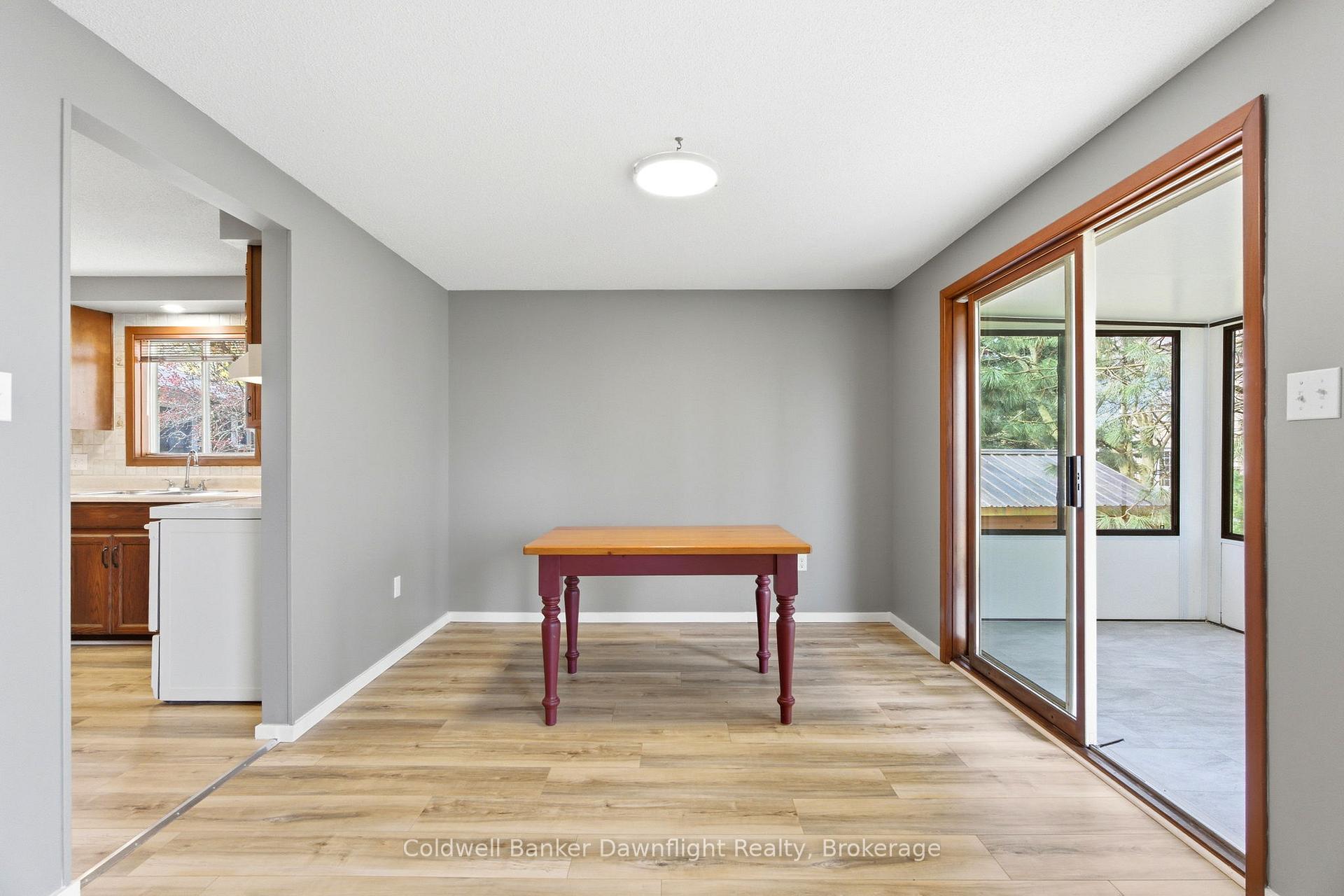 Photo 12 of 516 Maitland Court, North Huron, Wingham — HOMEH