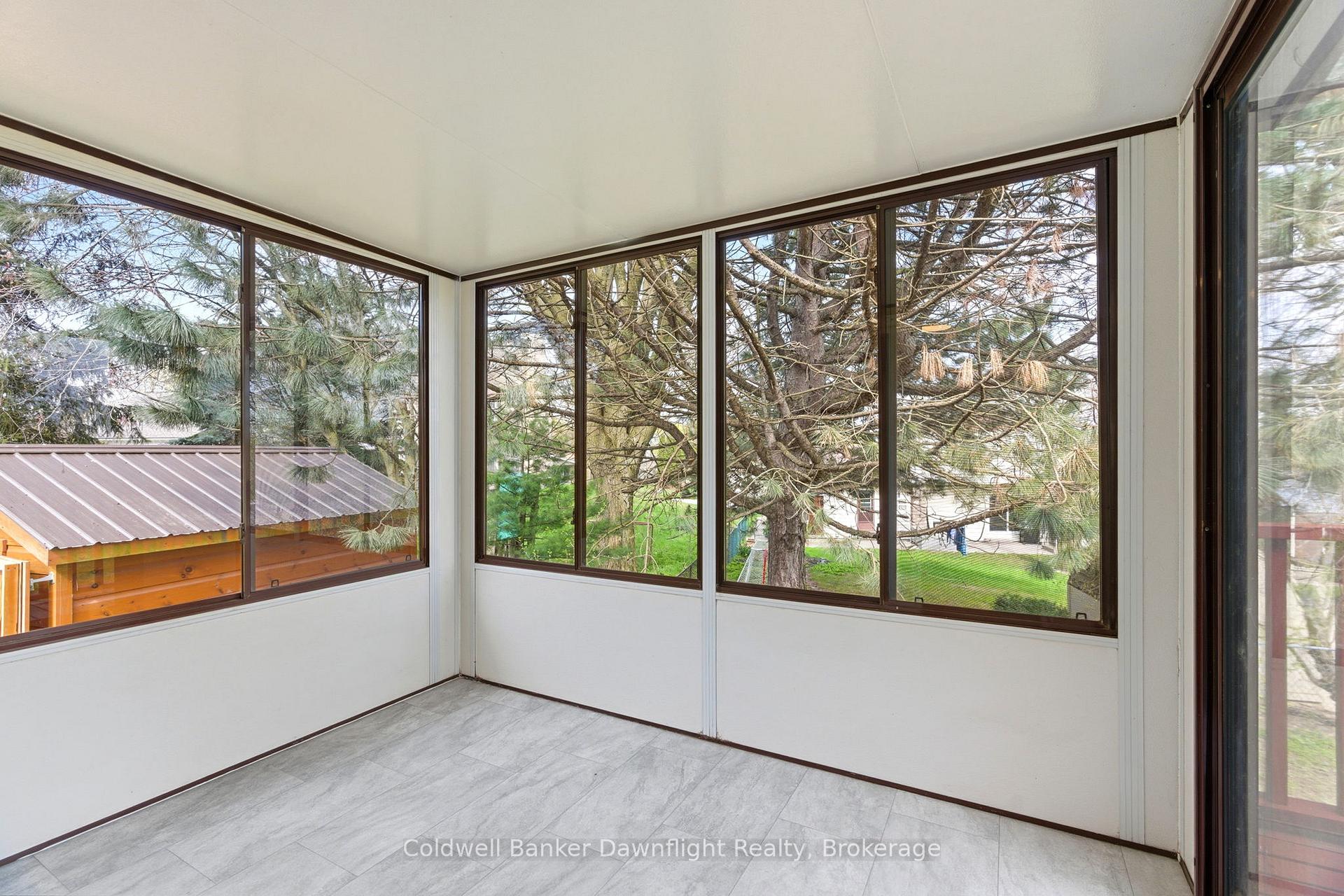 Photo 13 of 516 Maitland Court, North Huron, Wingham — HOMEH