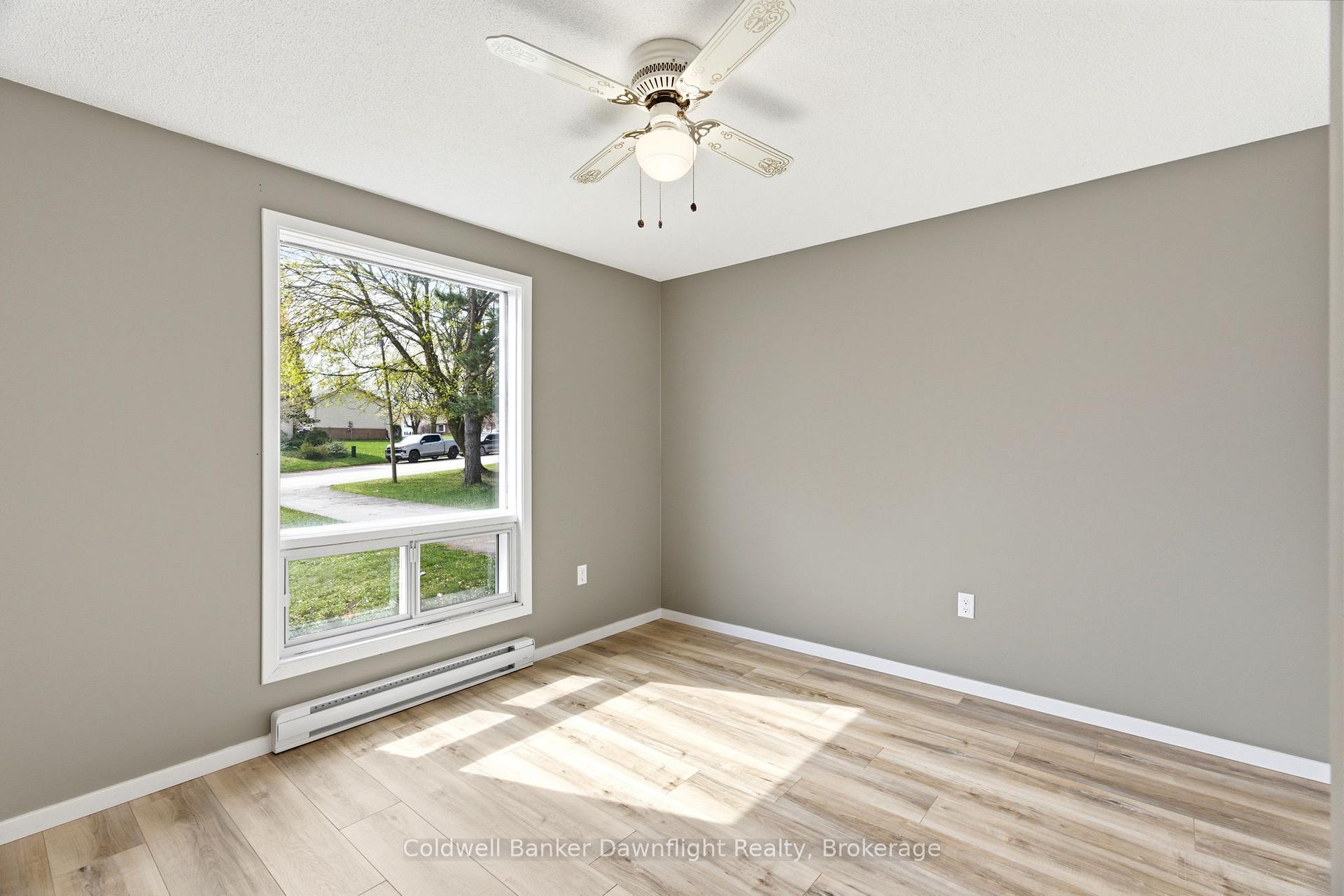 Photo 24 of 516 Maitland Court, North Huron, Wingham — HOMEH