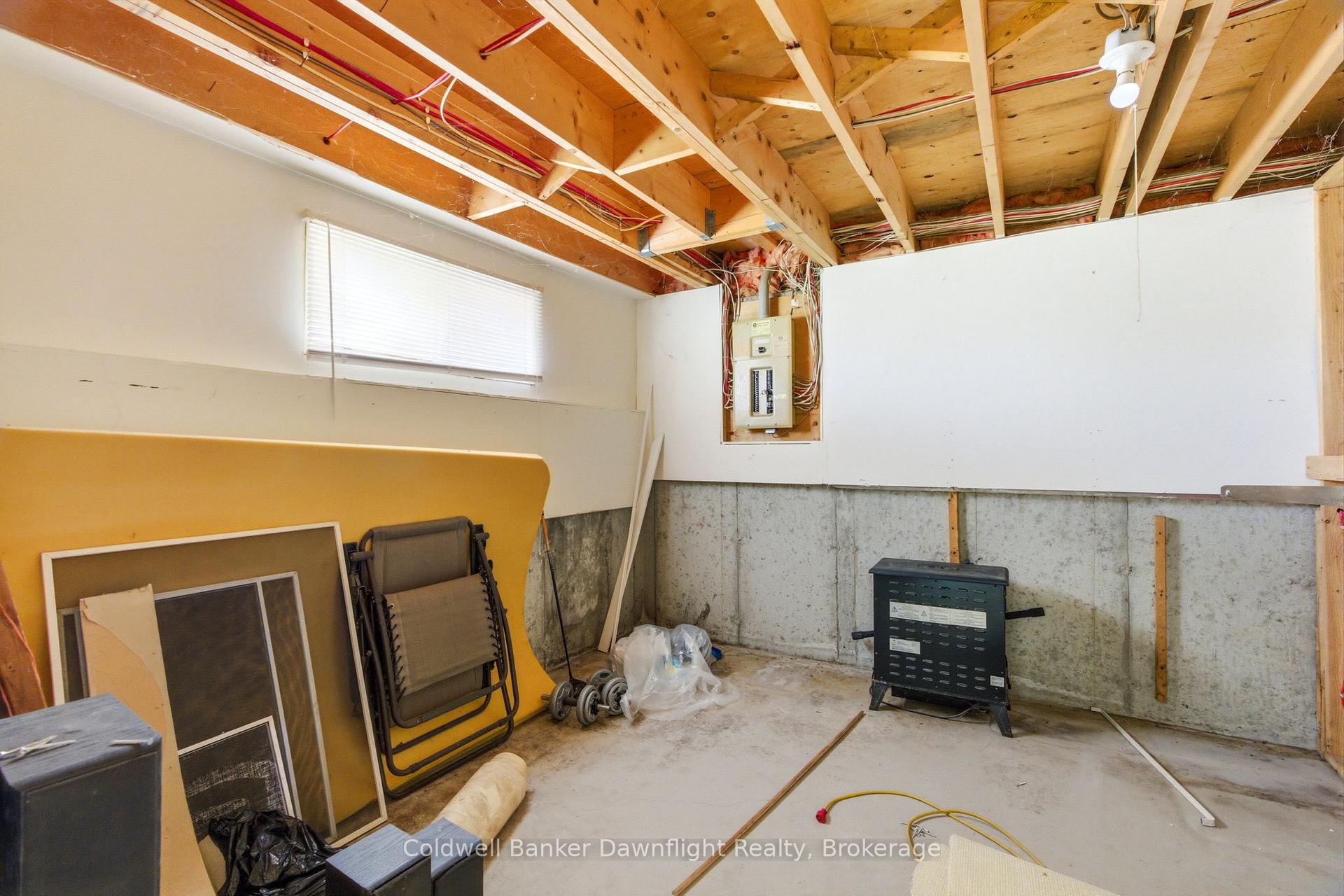 Photo 38 of 516 Maitland Court, North Huron, Wingham — HOMEH
