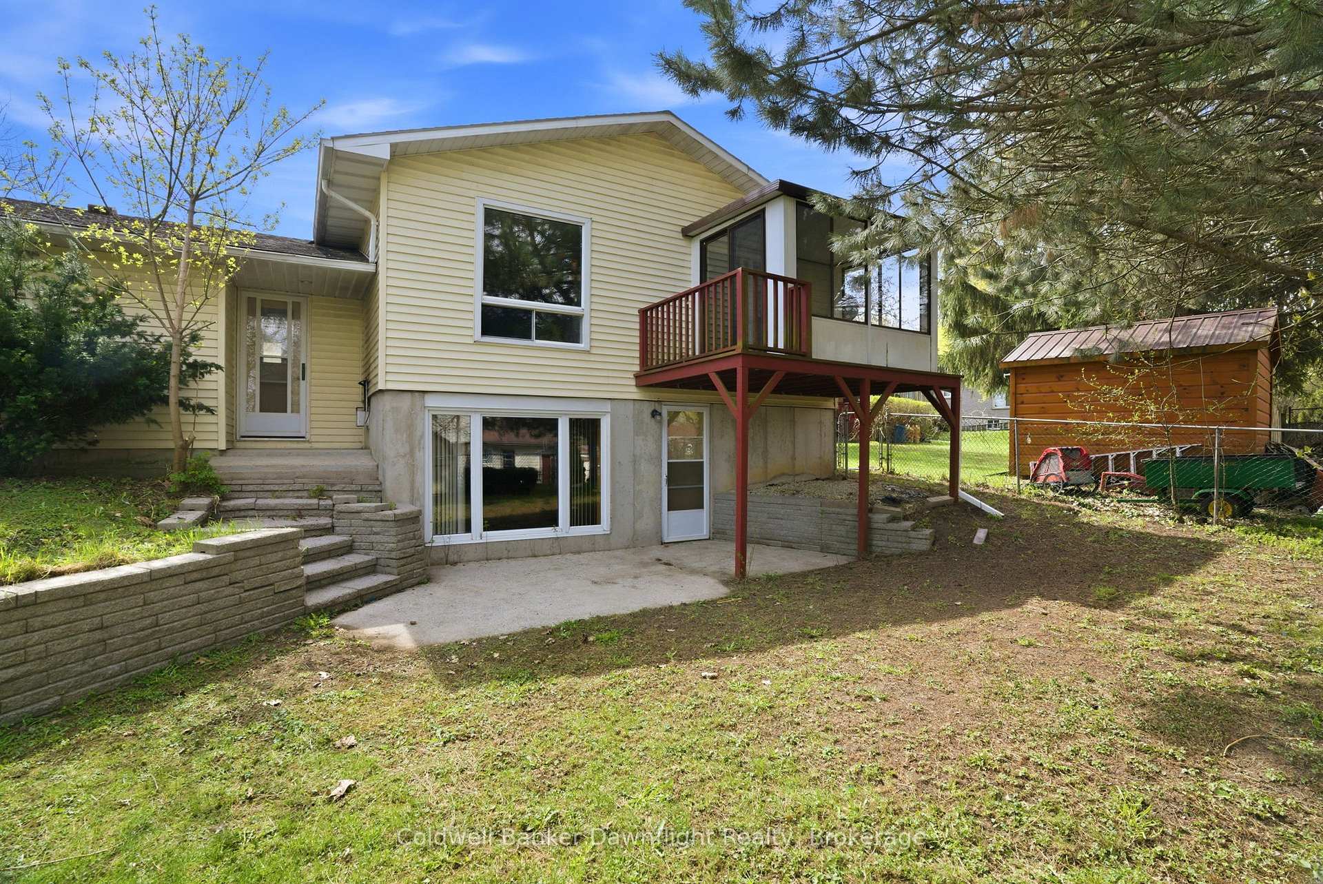 Photo 41 of 516 Maitland Court, North Huron, Wingham — HOMEH