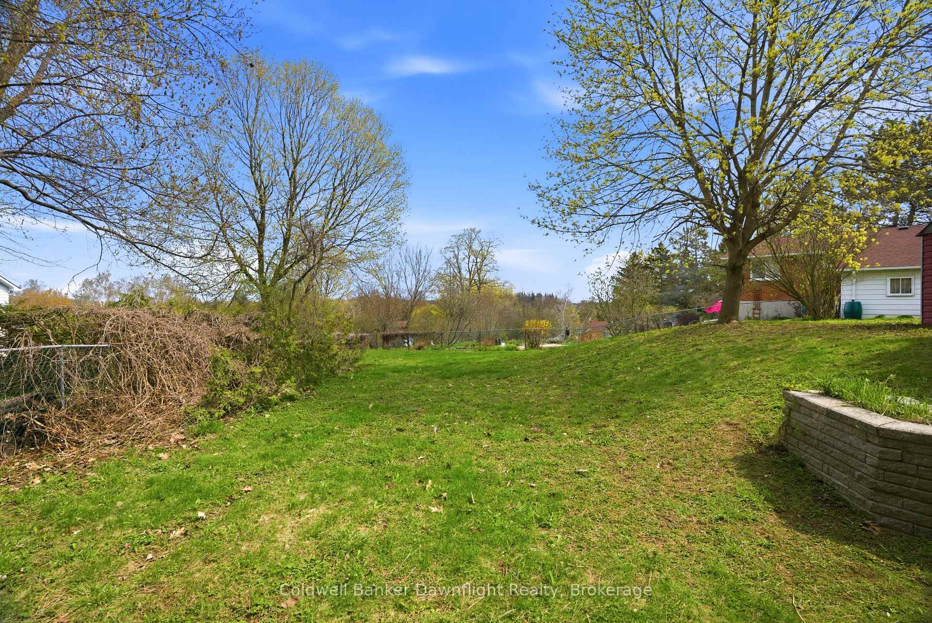 Photo 43 of 516 Maitland Court, North Huron, Wingham — HOMEH