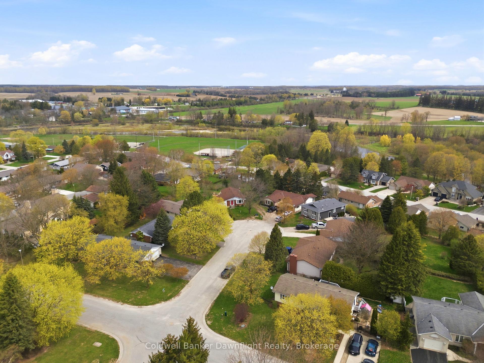 Photo 46 of 516 Maitland Court, North Huron, Wingham — HOMEH