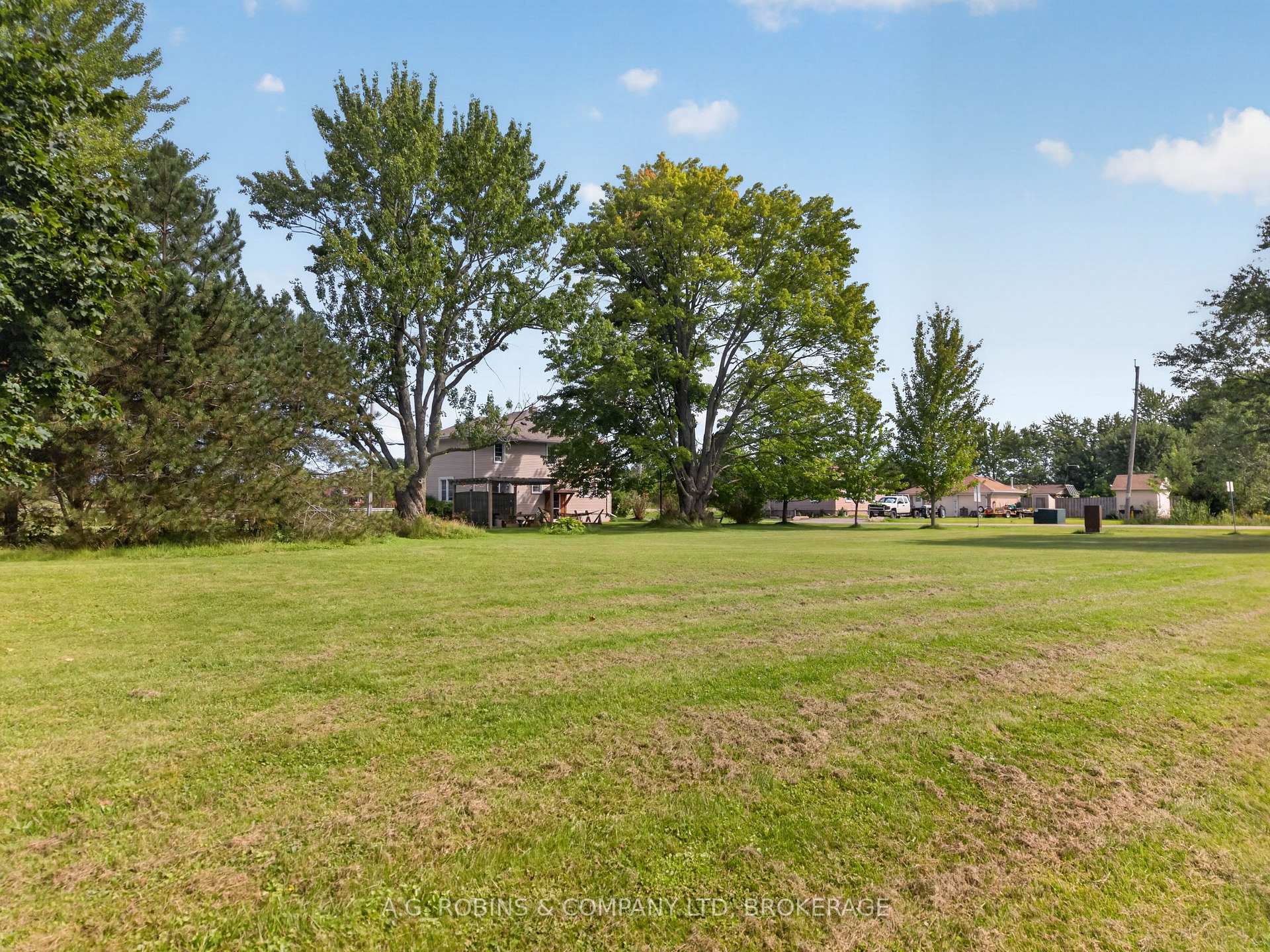 Photo 16 of 3921 #3 Highway E, Port Colborne, Sherkston — HOMEH